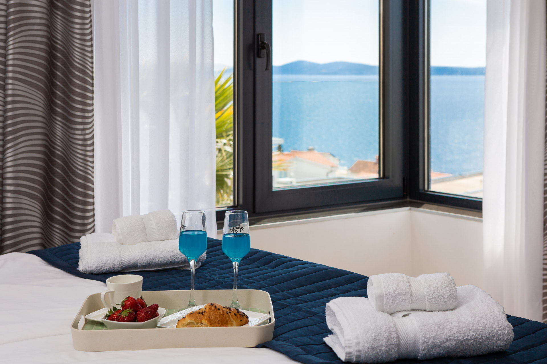 Luxury Villa Black Pearl with Pool