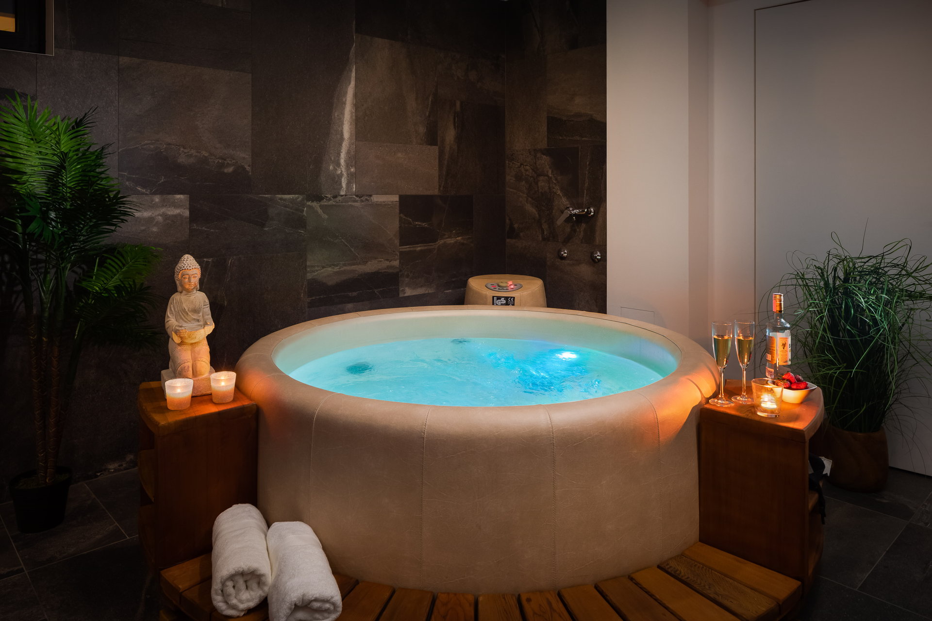 Luxury Villa Black Pearl with Pool