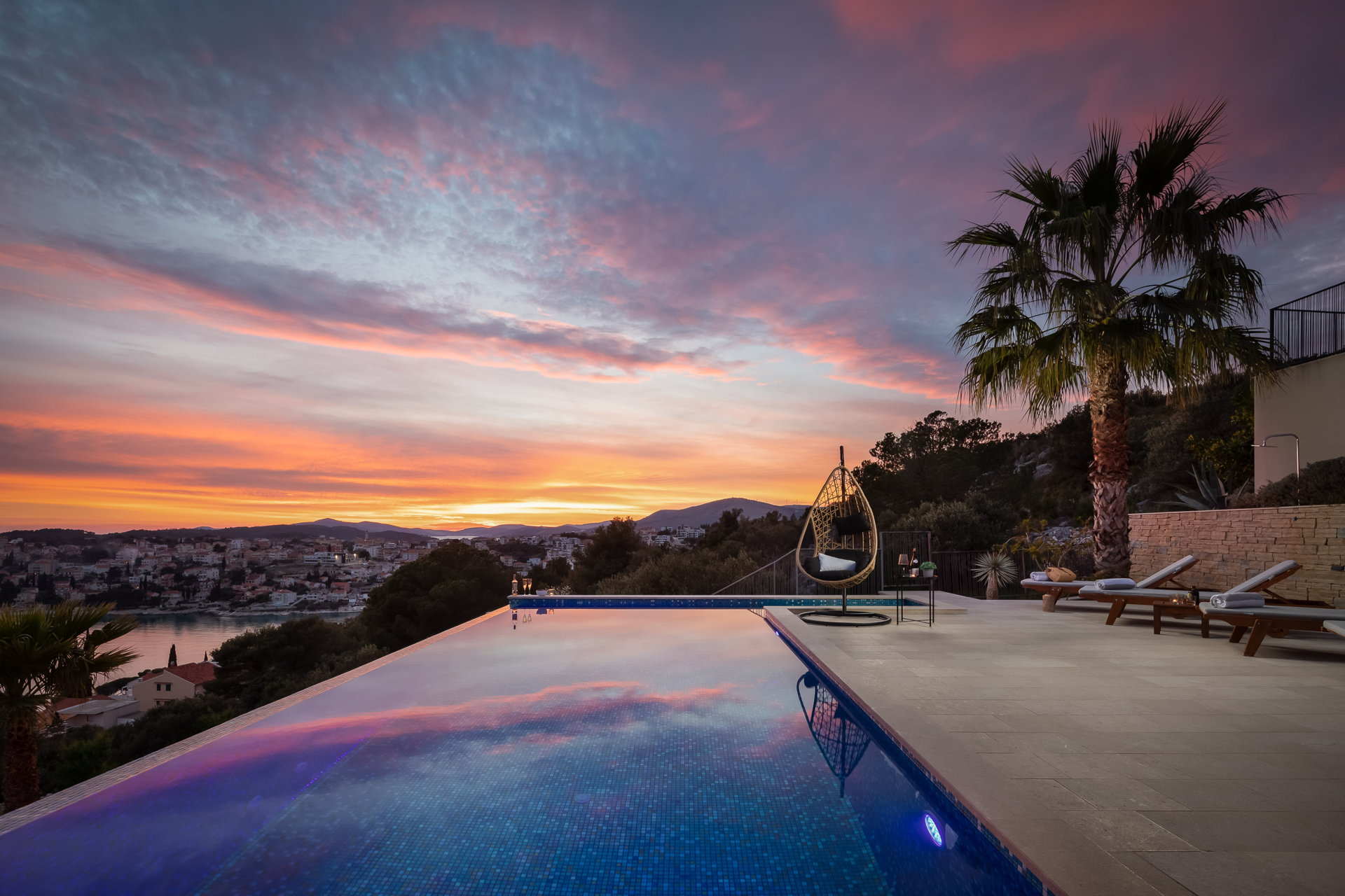 Luxury Villa Black Pearl with Pool