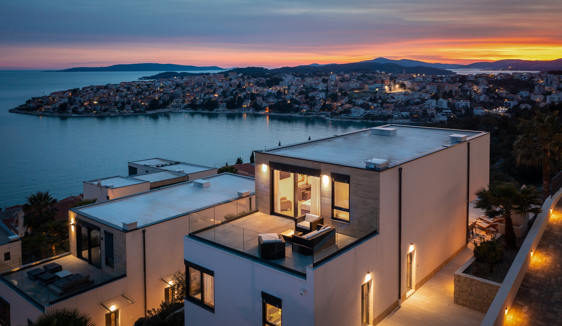 Luxury Villa Black Pearl with Pool