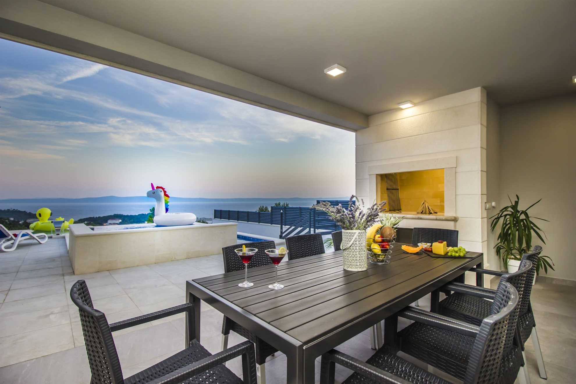 Luxury Villa High Hopes with Pool