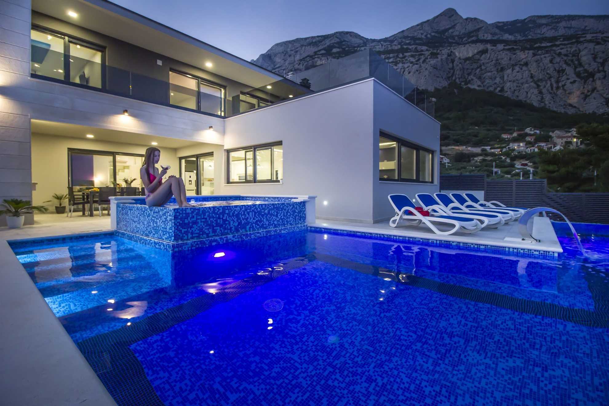 Luxury Villa High Hopes with Pool