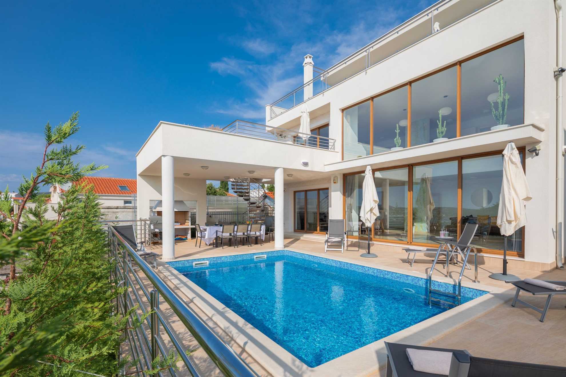 Luxury Villa Jasmin with Pool