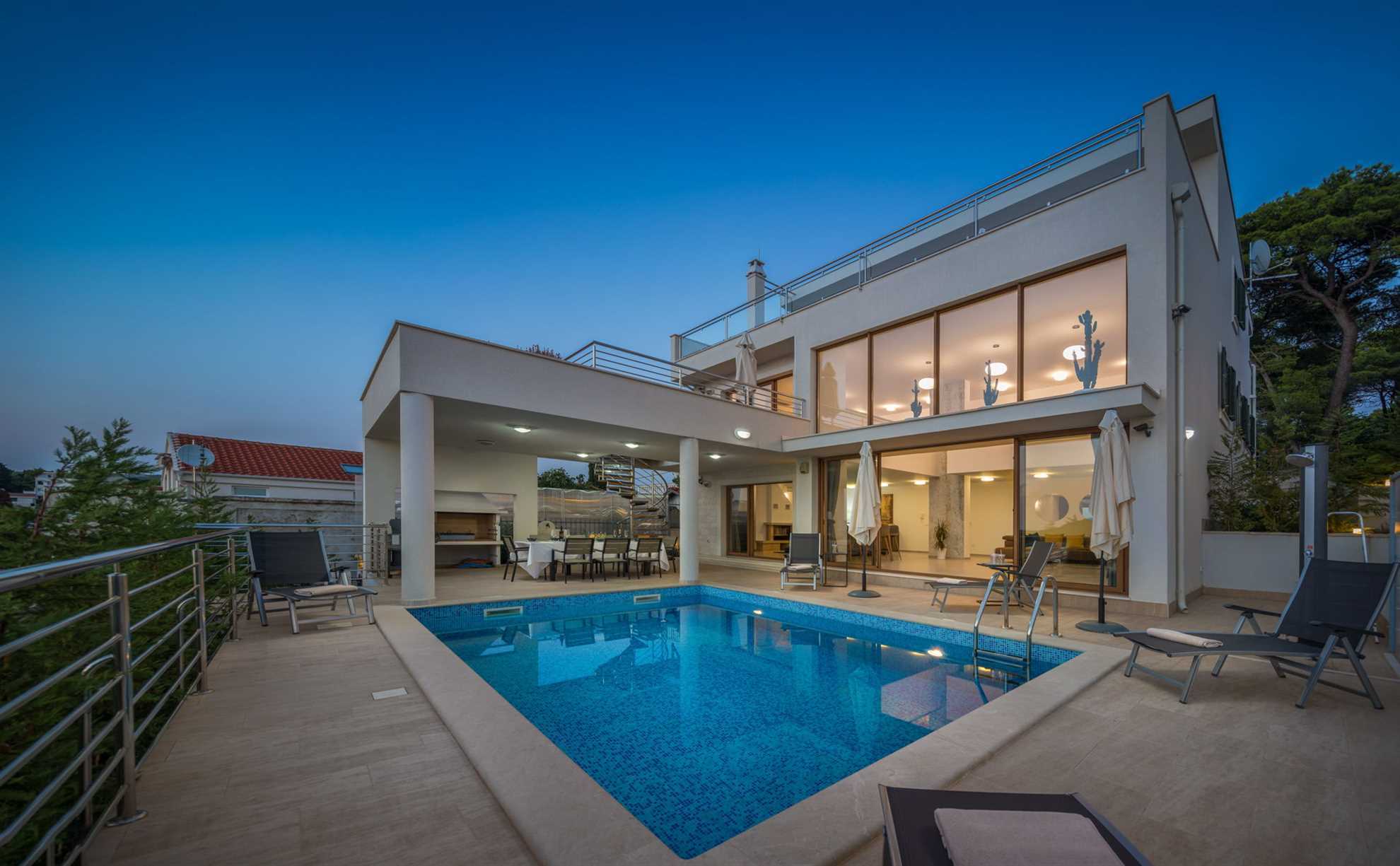 Luxury Villa Jasmin with Pool