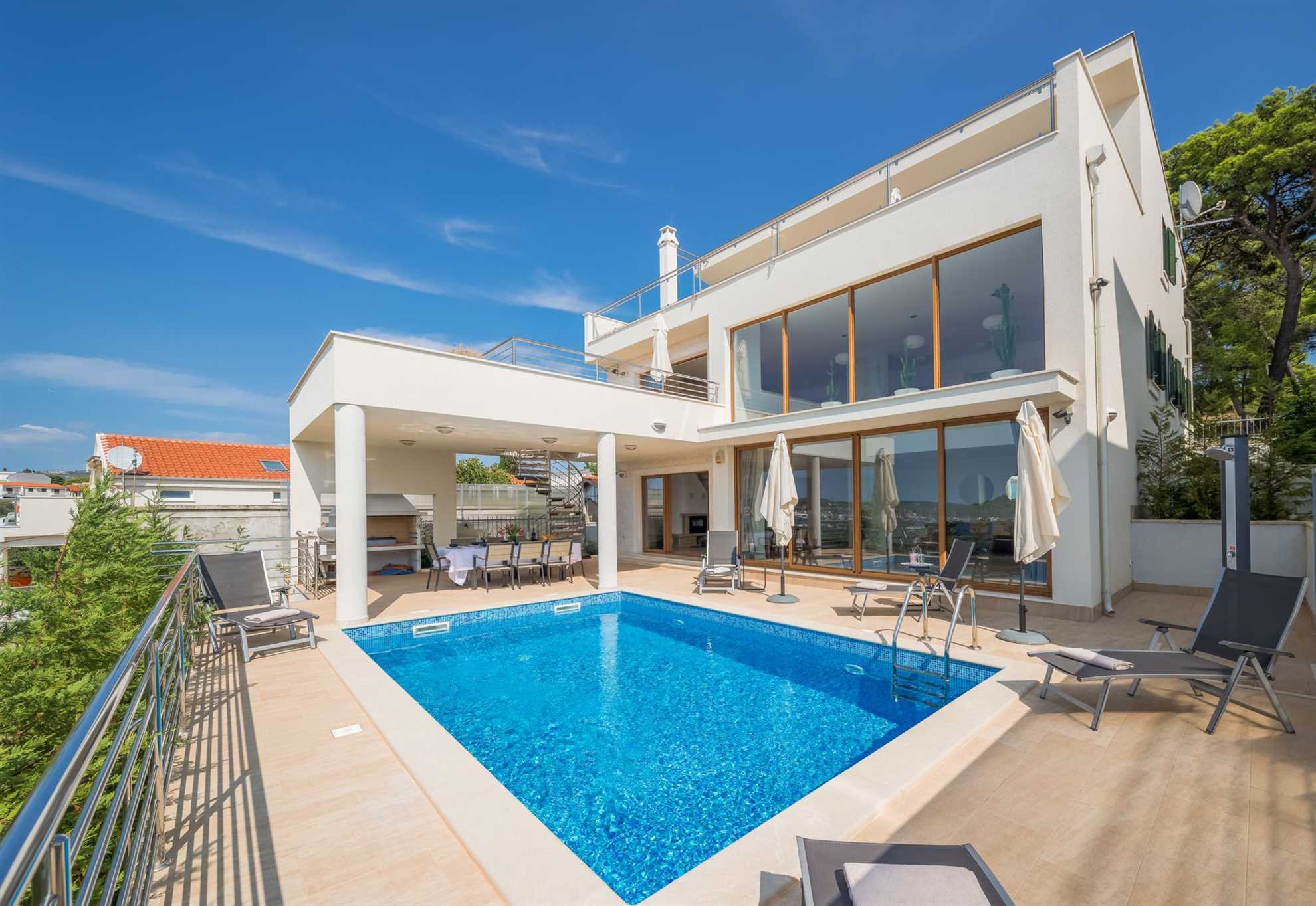 Luxury Villa Jasmin with Pool
