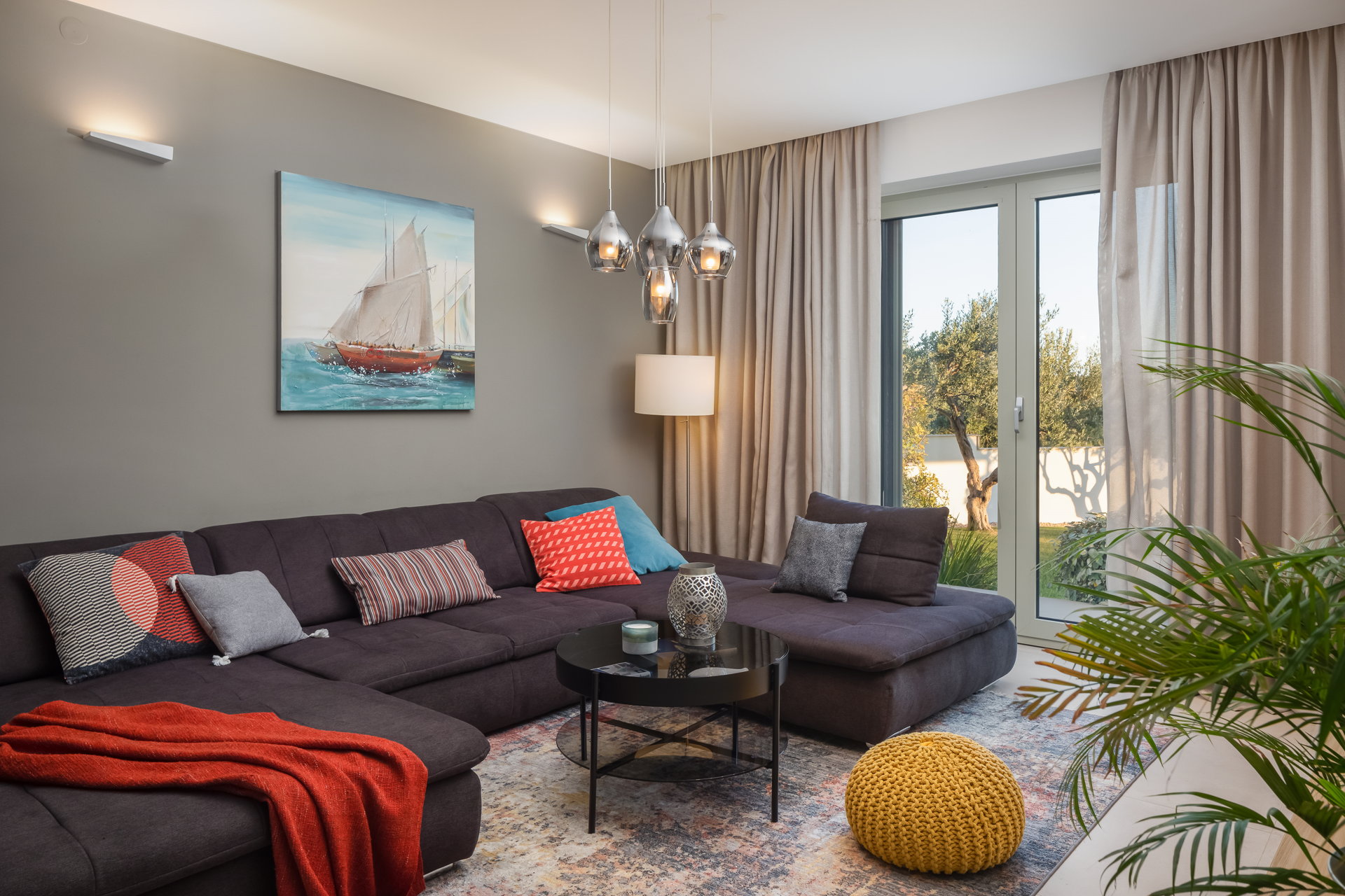Luxury Villa Cinderella with Swimming Pool