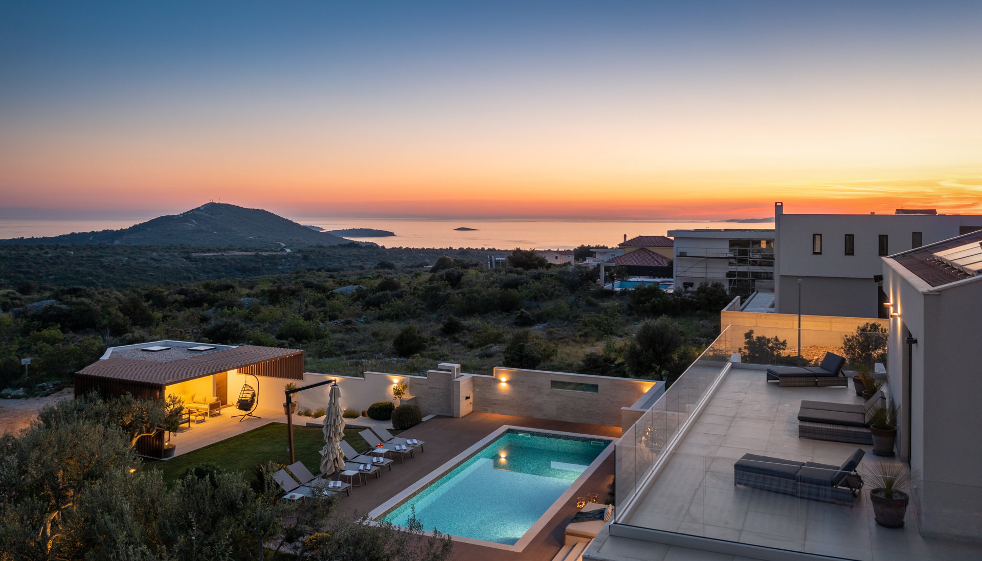 Luxury Villa Cinderella with Swimming Pool