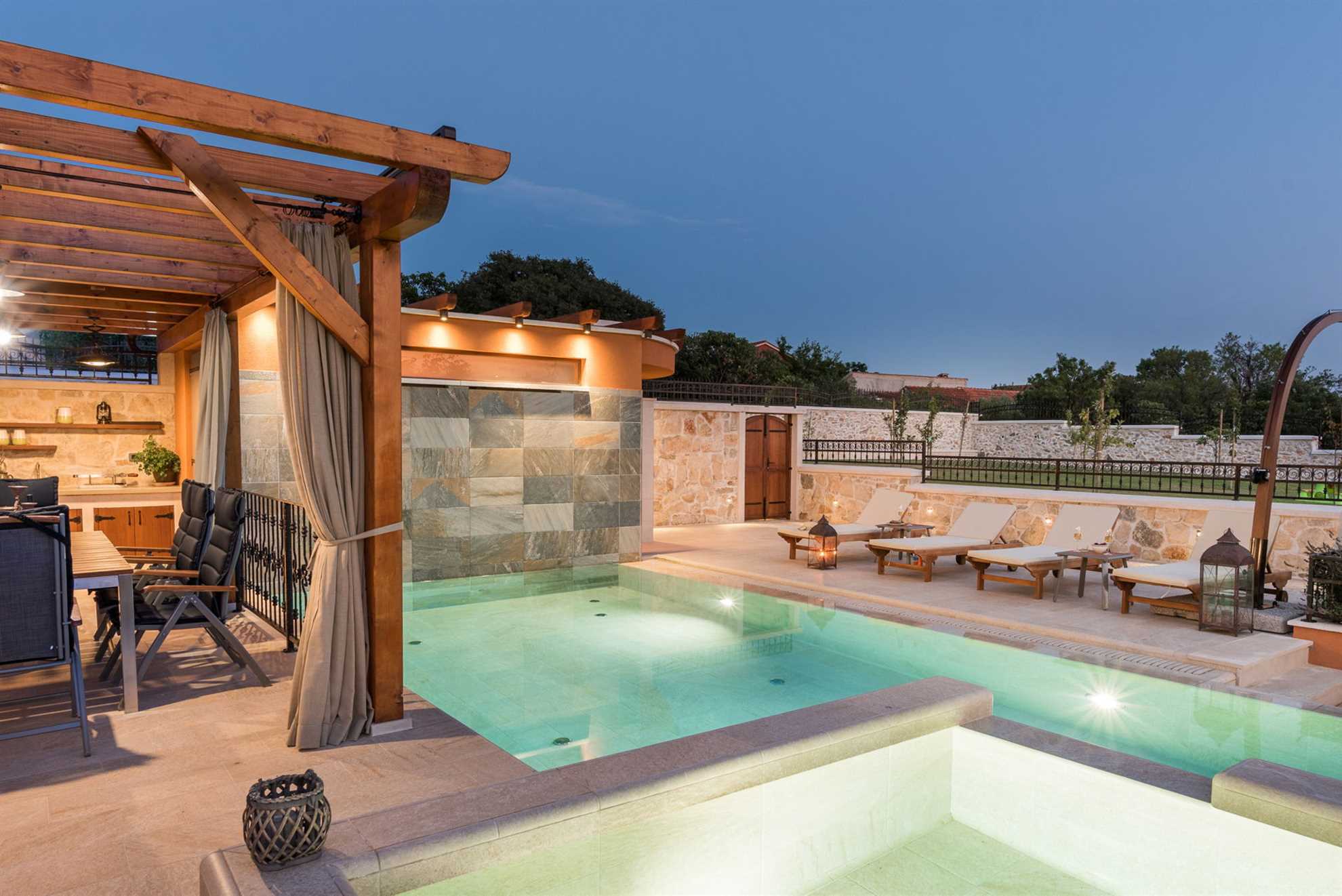 Holiday Home La Verna with Pool