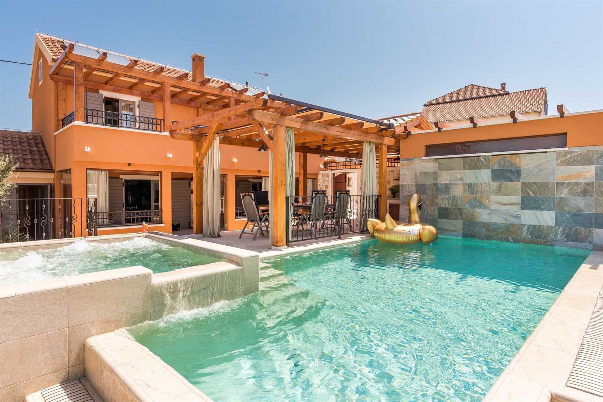 Holiday Home La Verna with Pool
