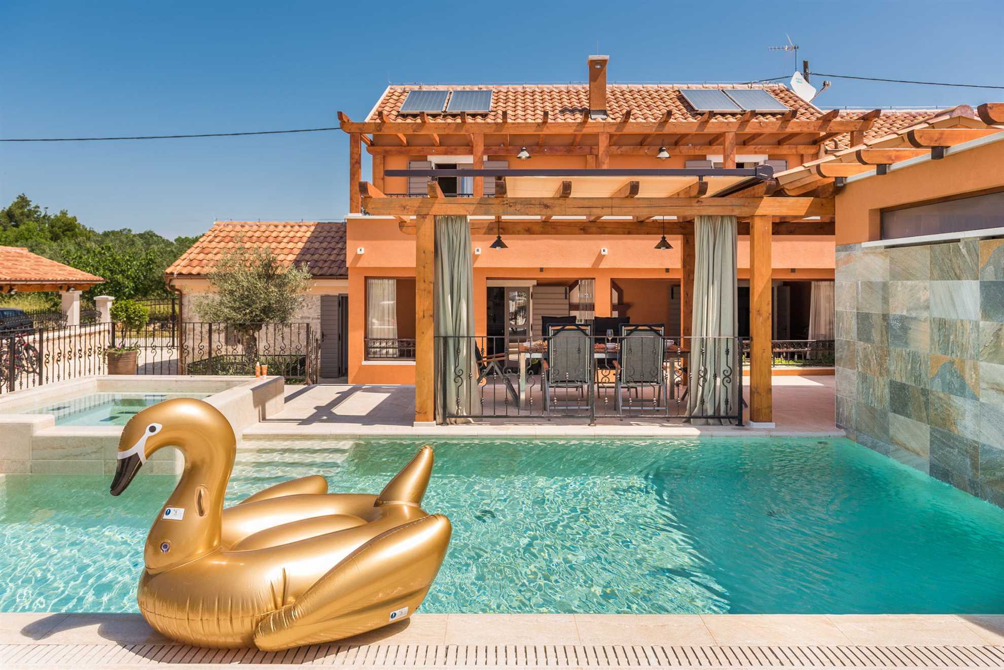 Holiday Home La Verna with Pool