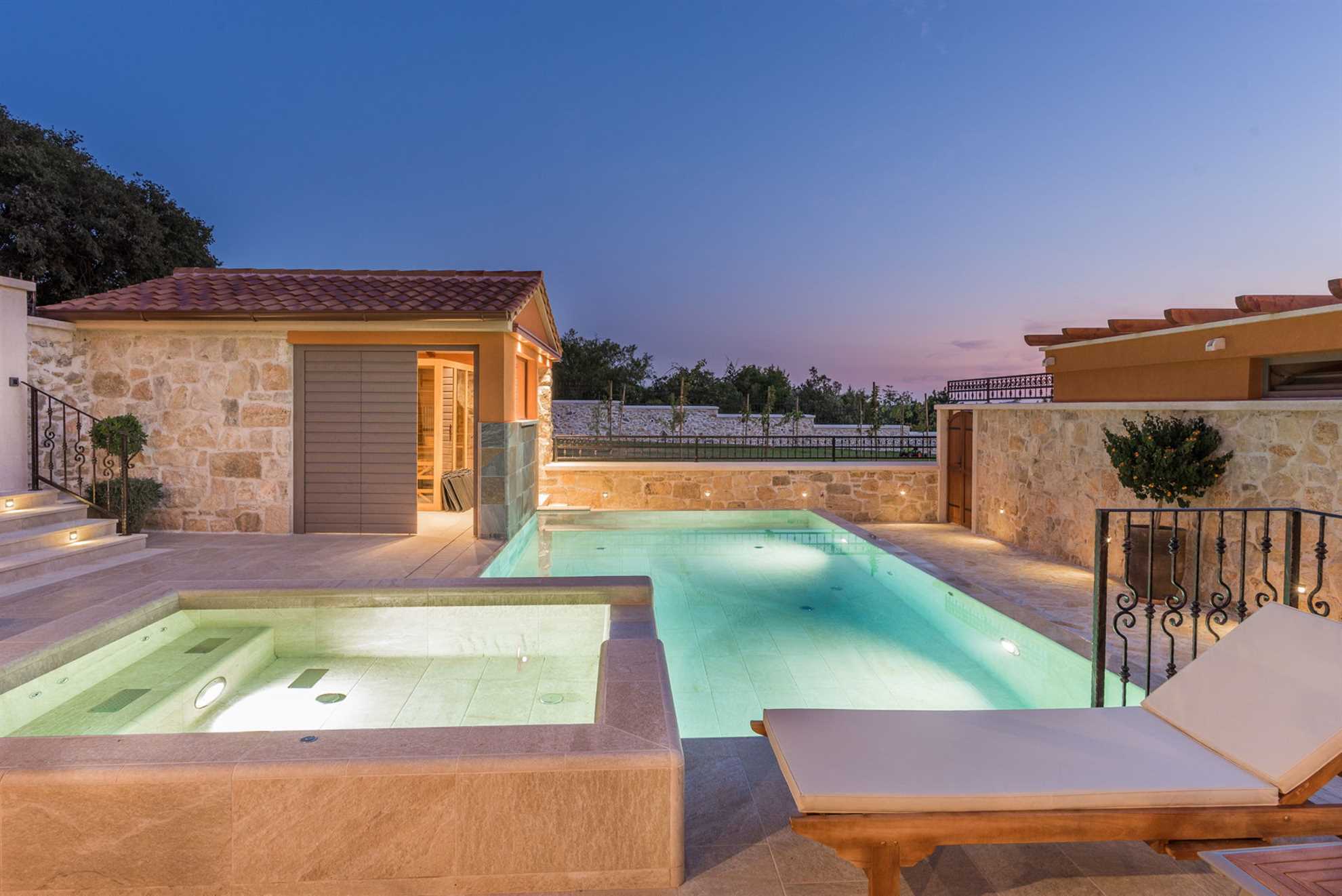 Holiday Home Adora with Pool