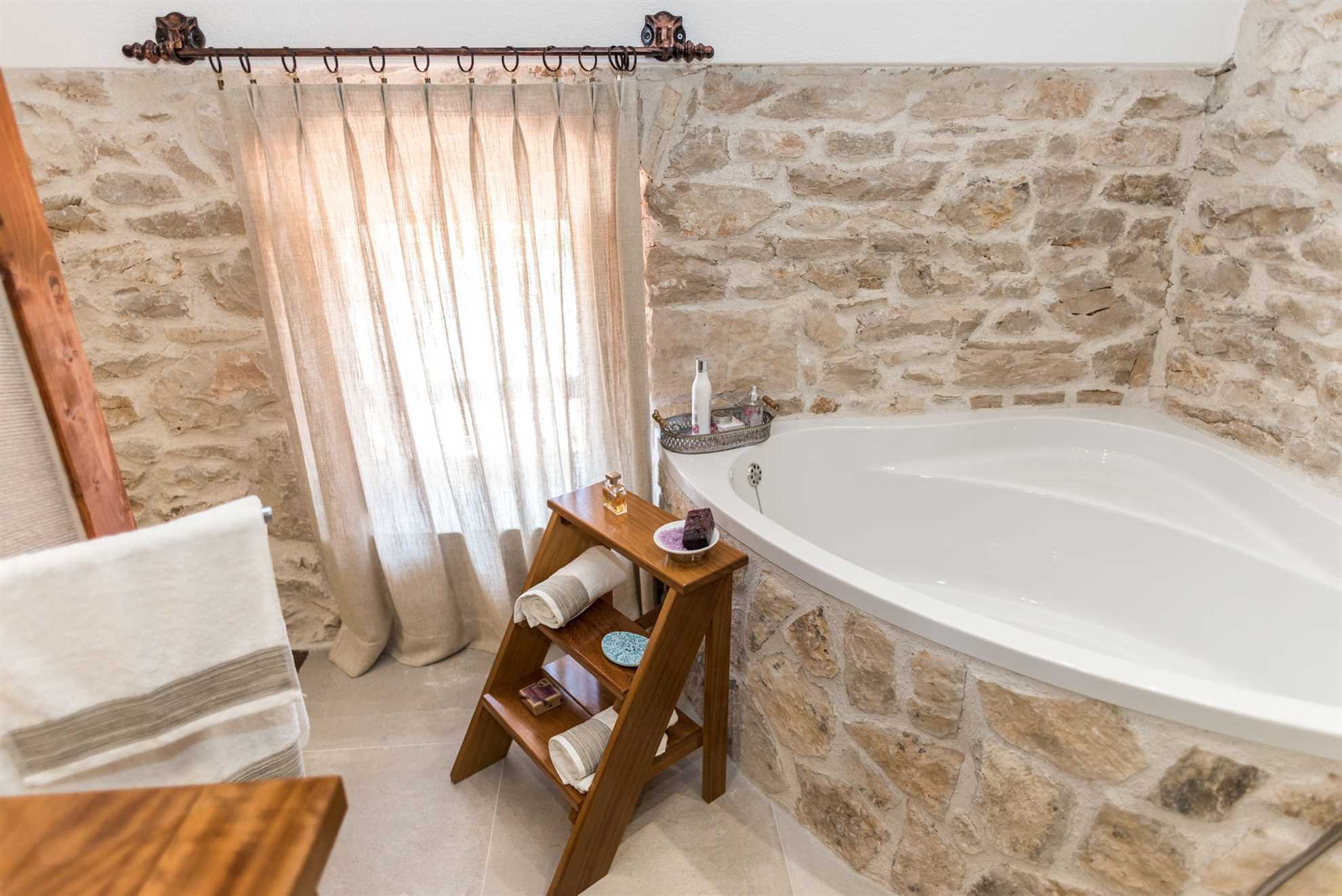 Holiday Home Adora with Pool