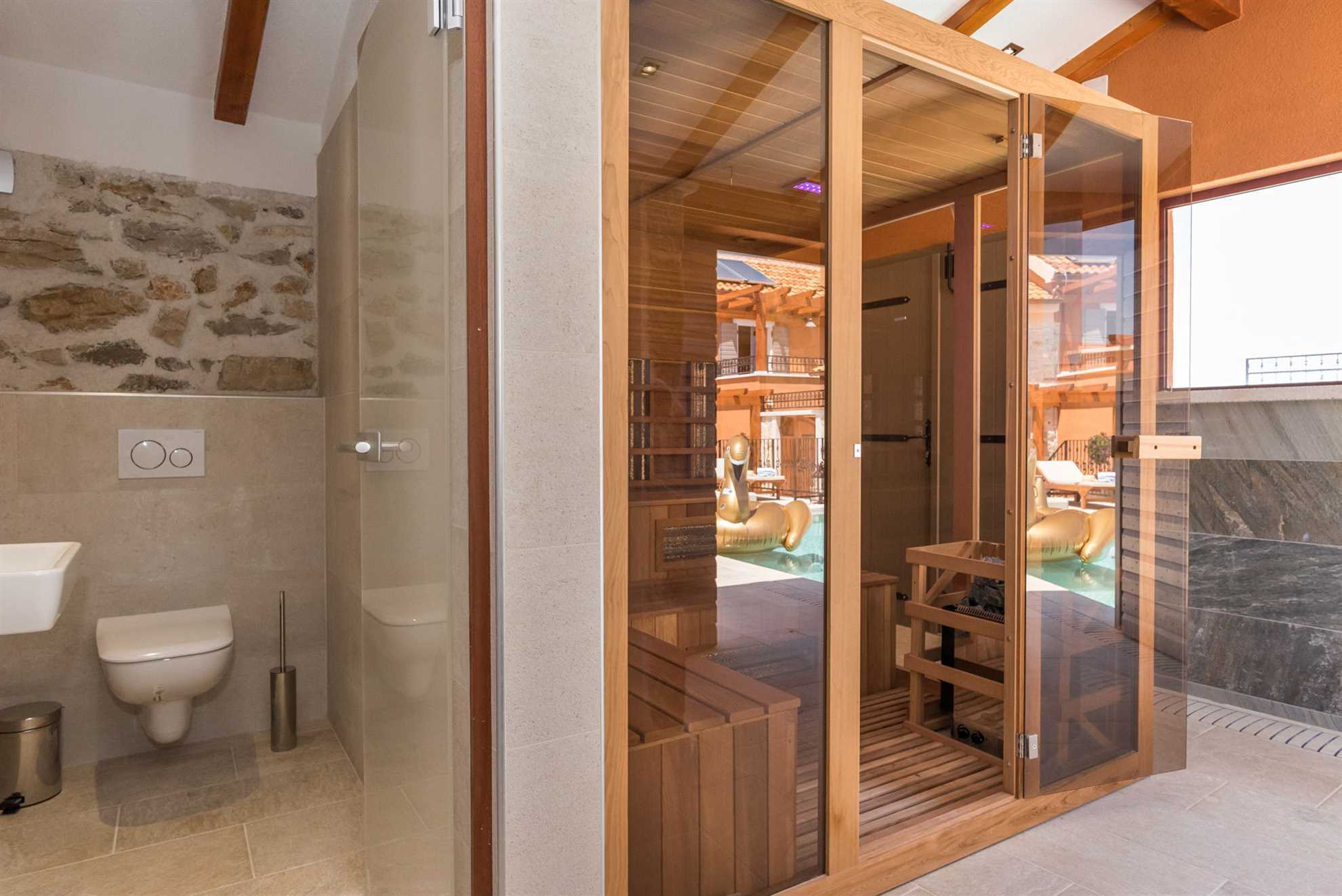 Holiday Home Adora with Pool