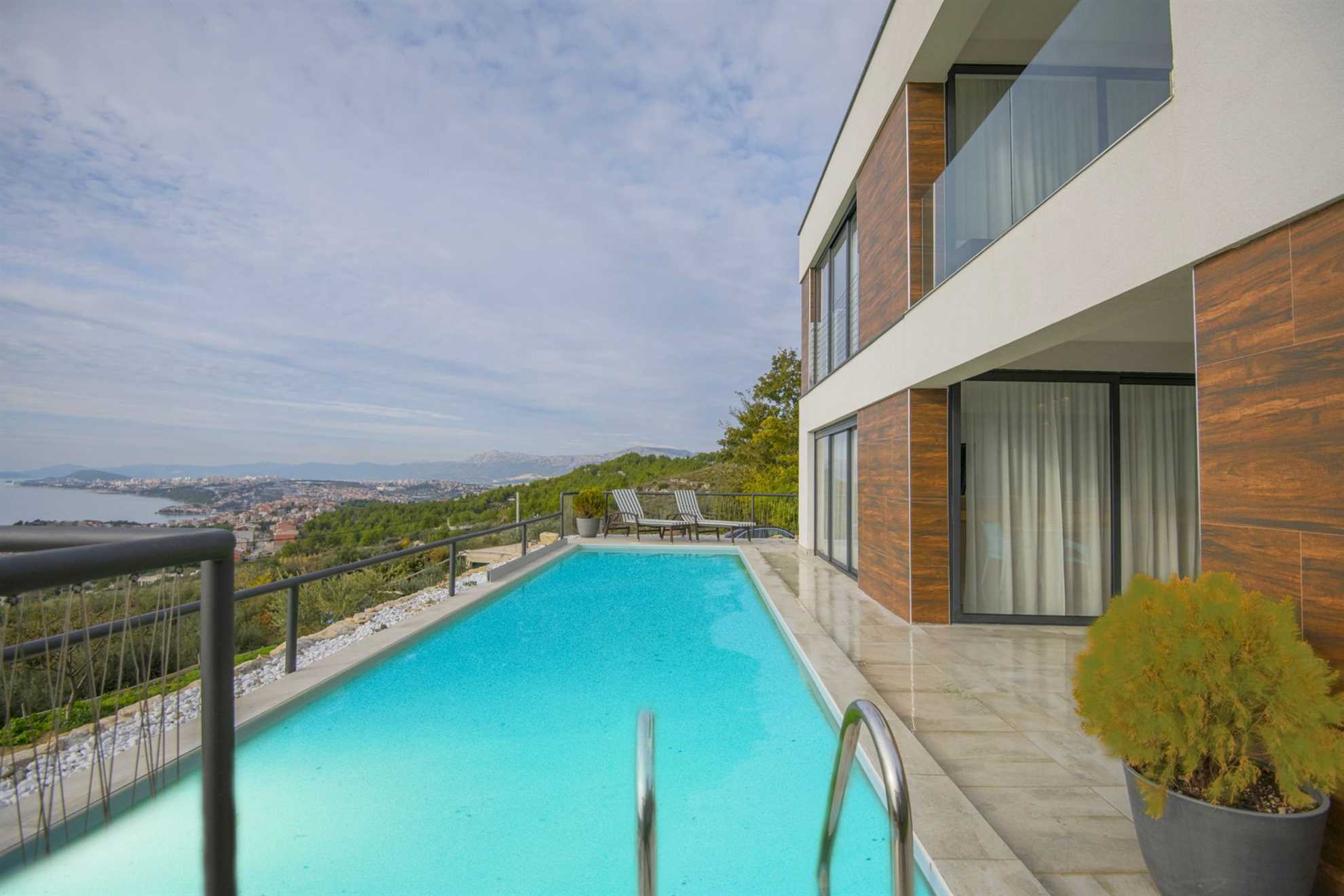 Image of Luxury Villa Endless Blue with Pool