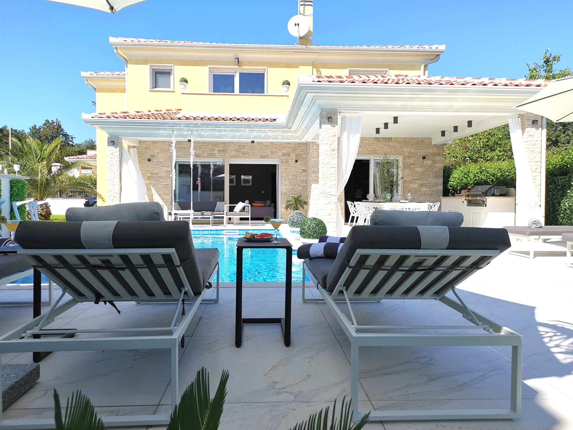 Villa Corado with Pool