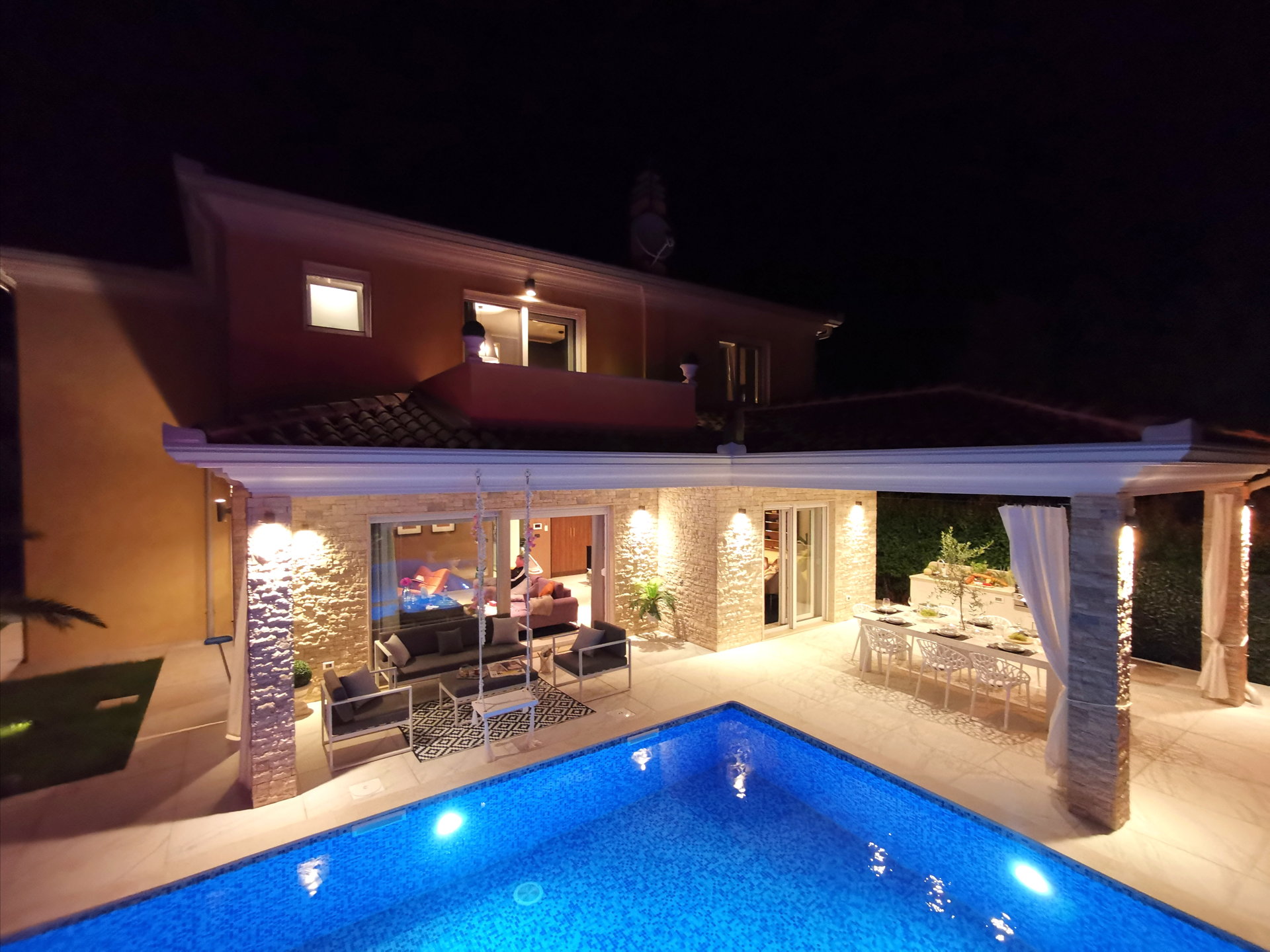 Villa Corado with Pool