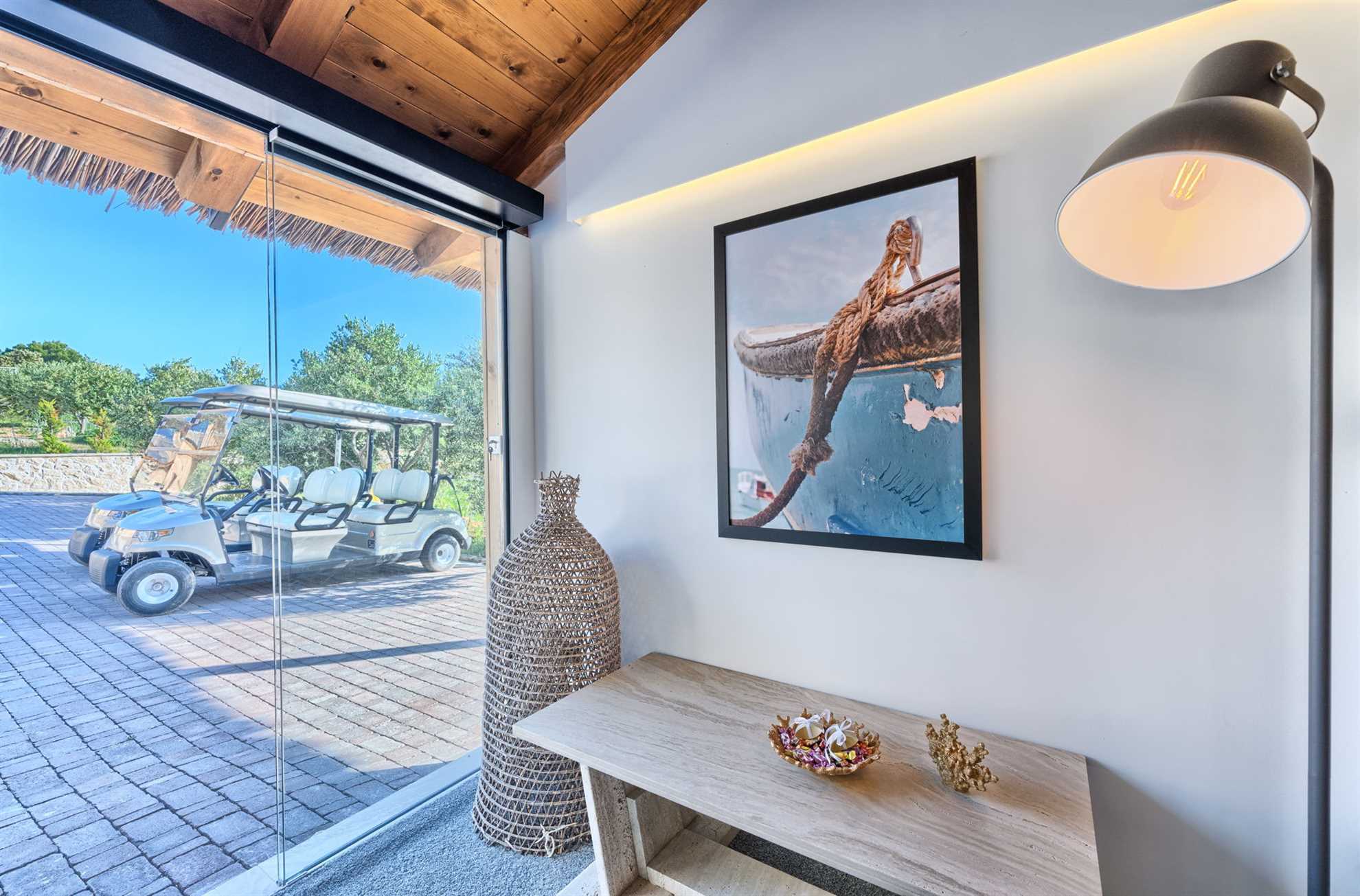 Luxury Bungalow Lei with Pool