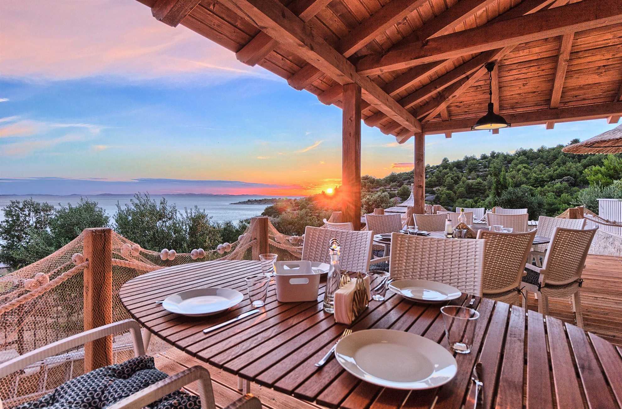 Luxury Bungalow Lei with Pool