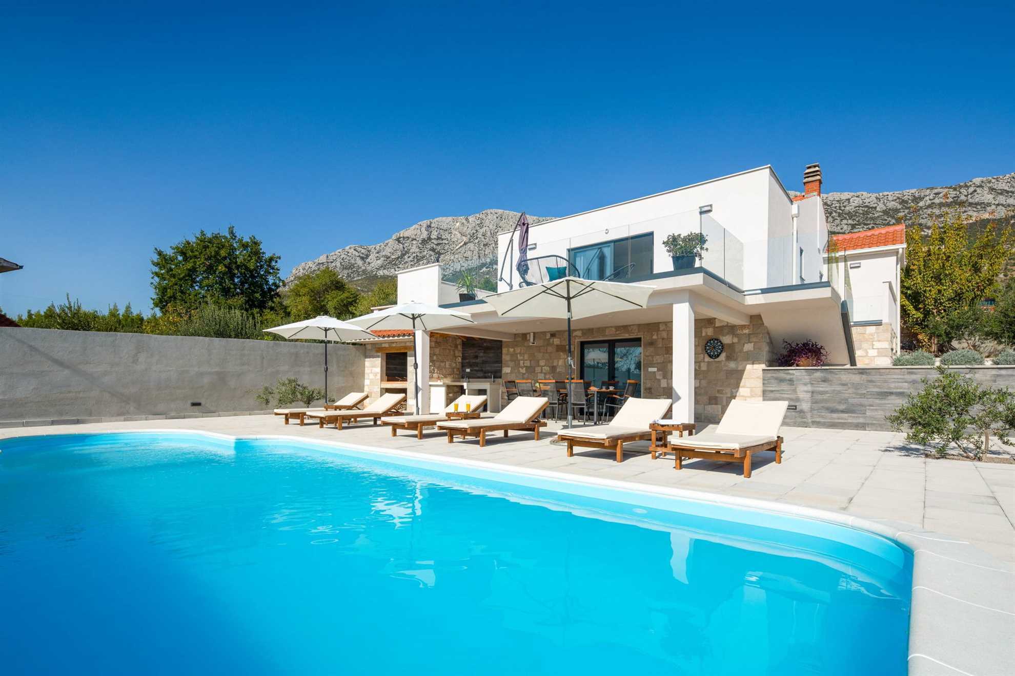Villa Petra Divine with Heated Pool