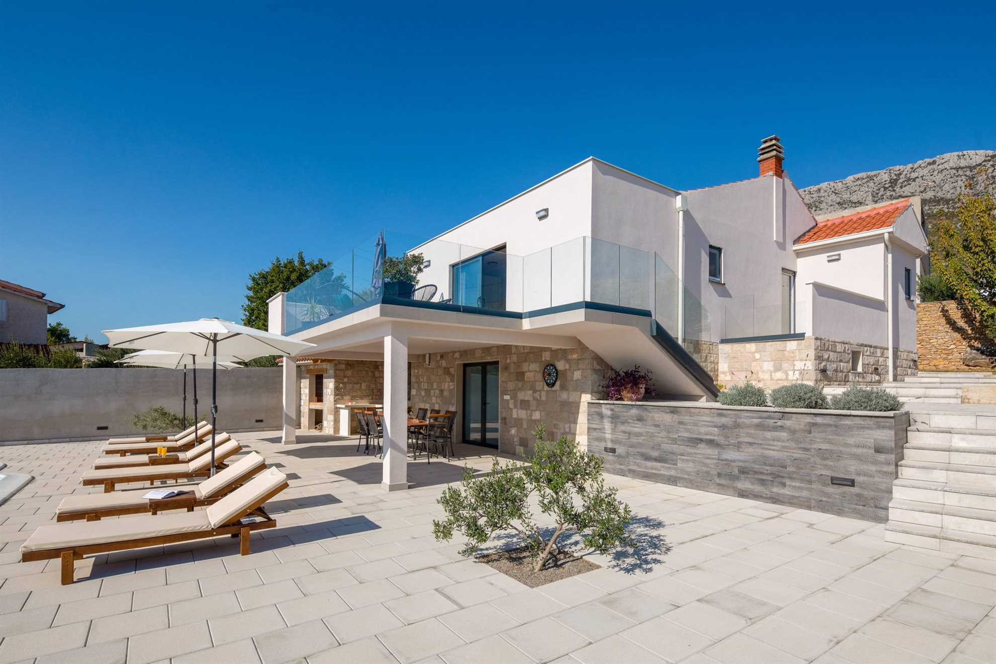 Villa Petra Divine with Heated Pool
