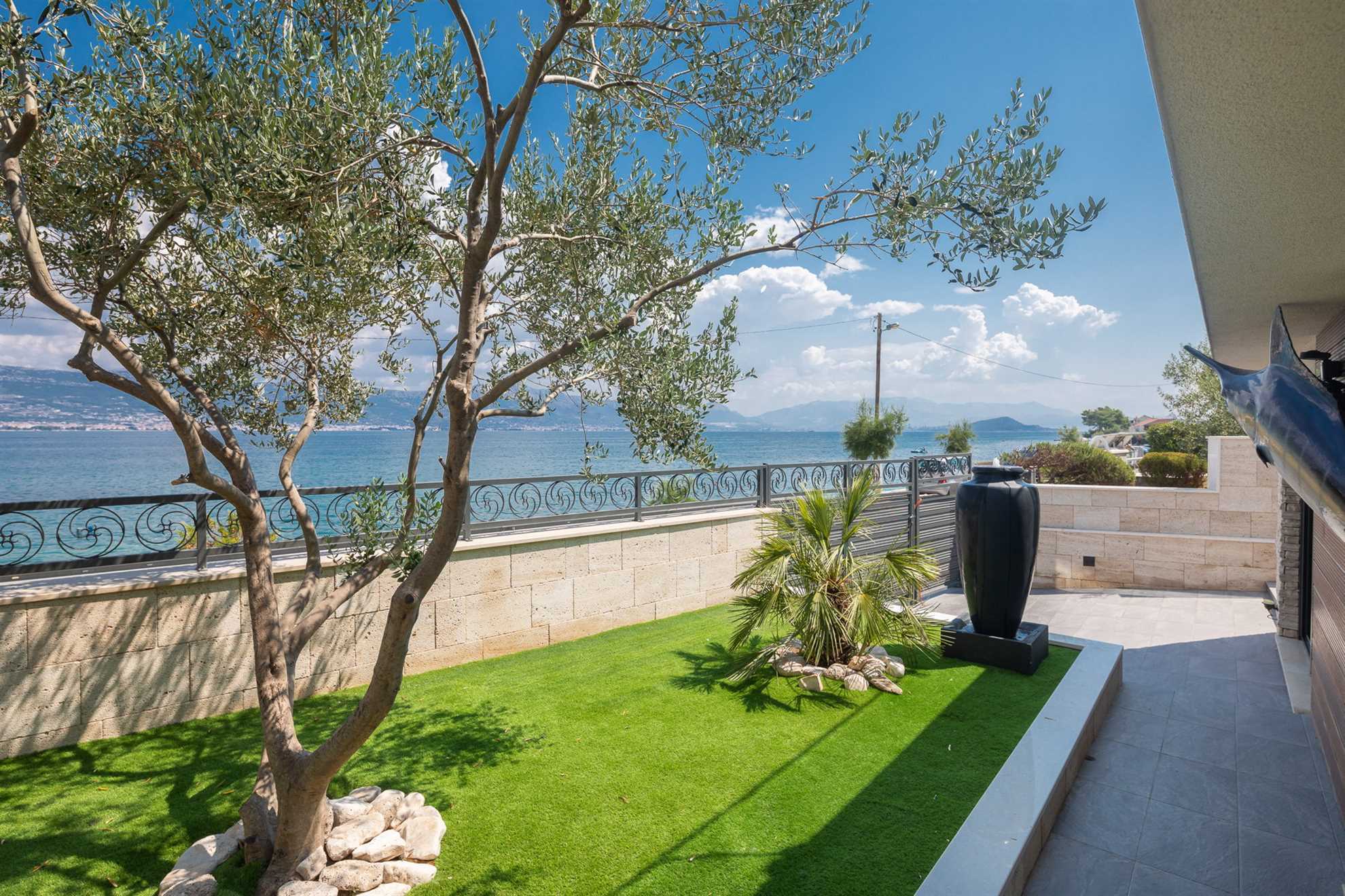 Villa Arbanessa with Heated Pool