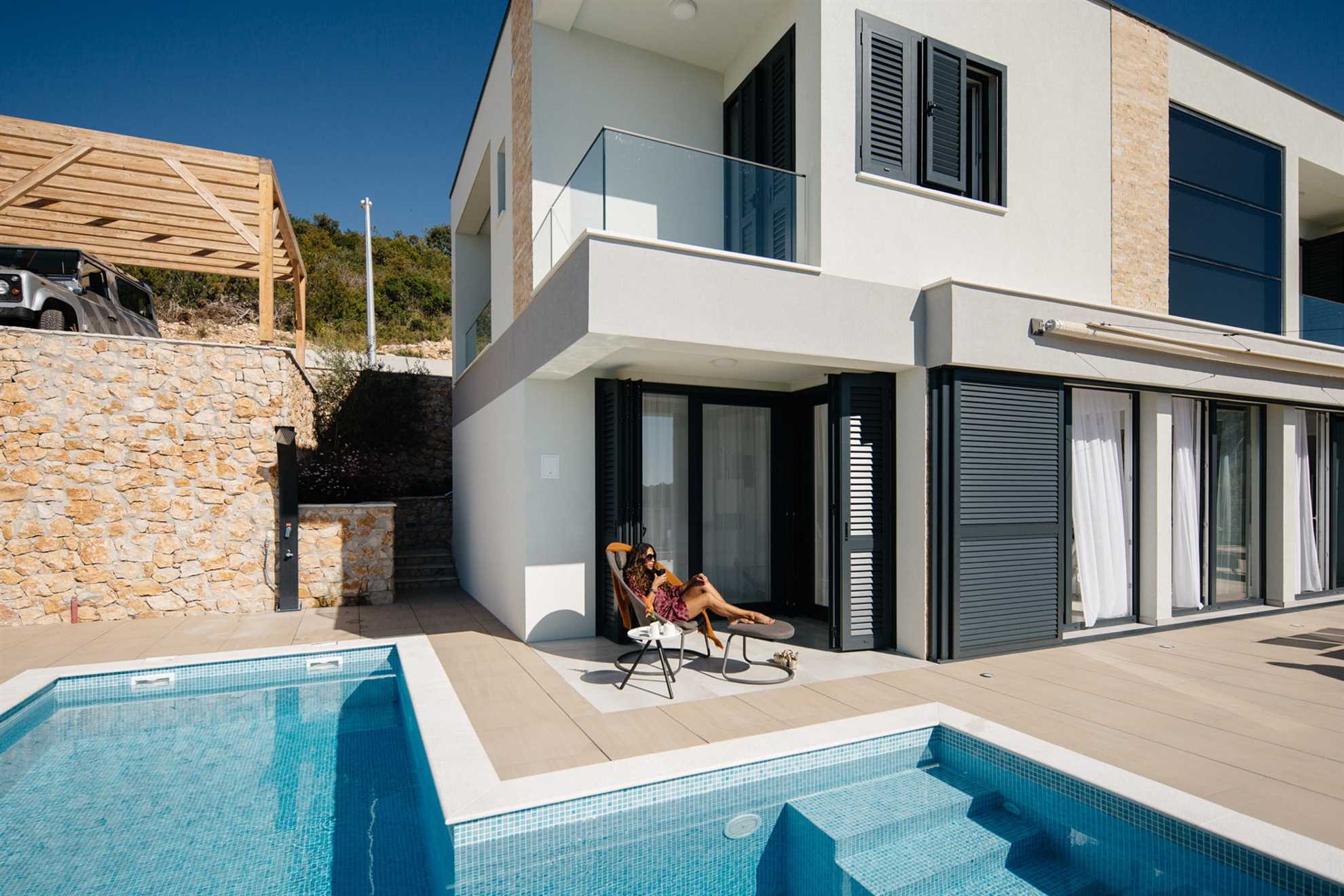 Villa Sunrise with Heated Pool