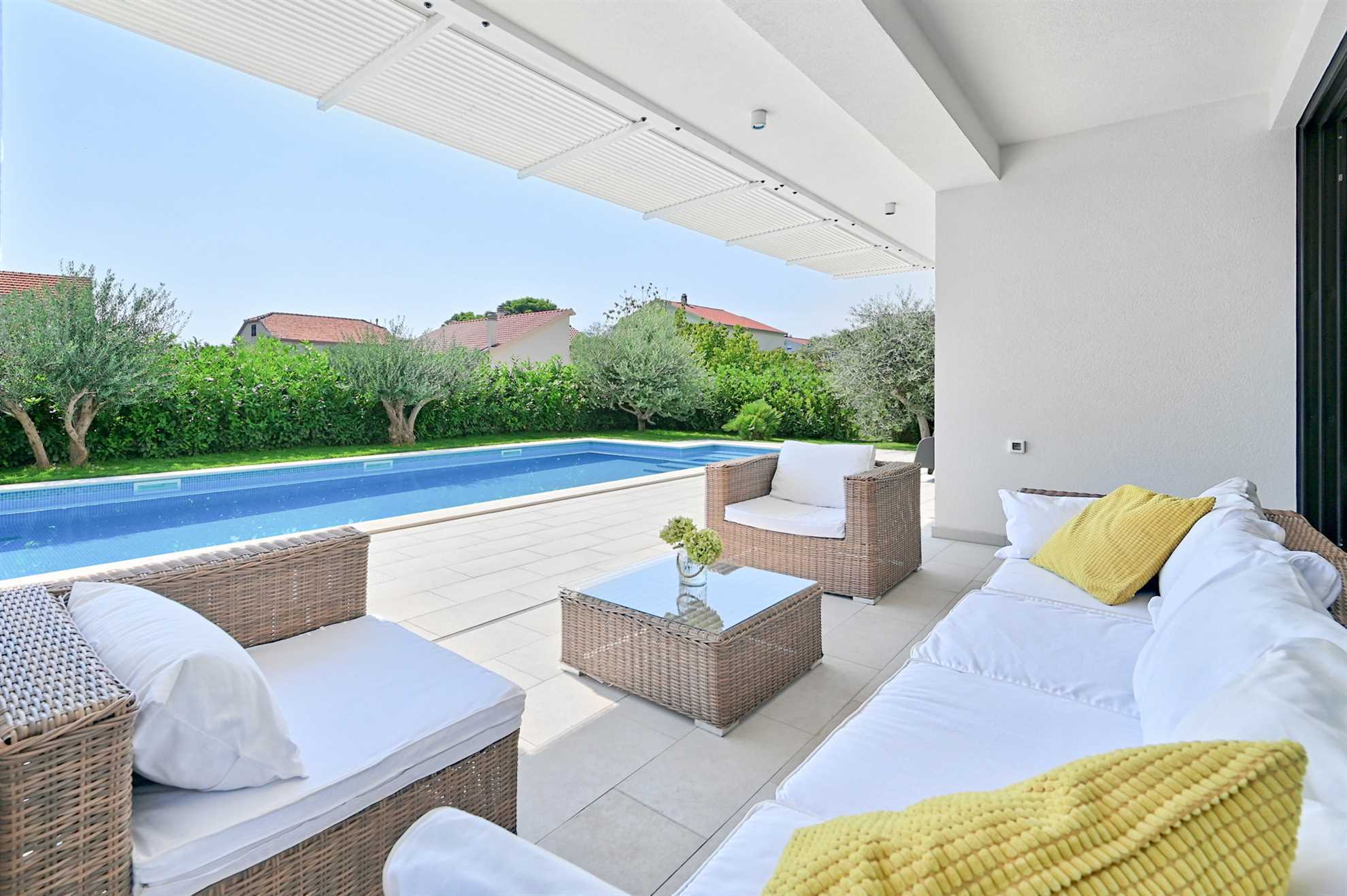 Villa Bord de Mer with Pool