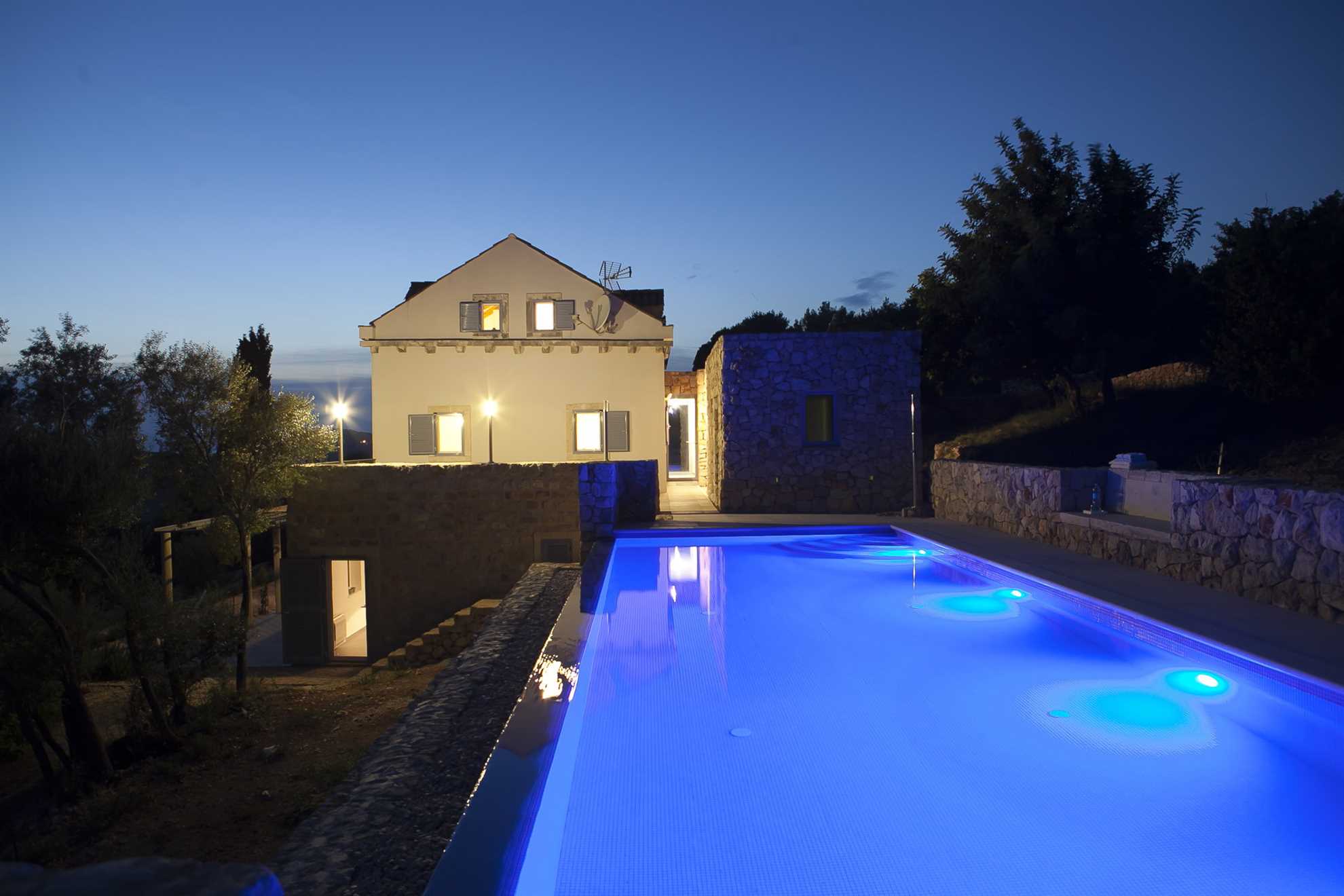 Holiday Home Sipano with Pool
