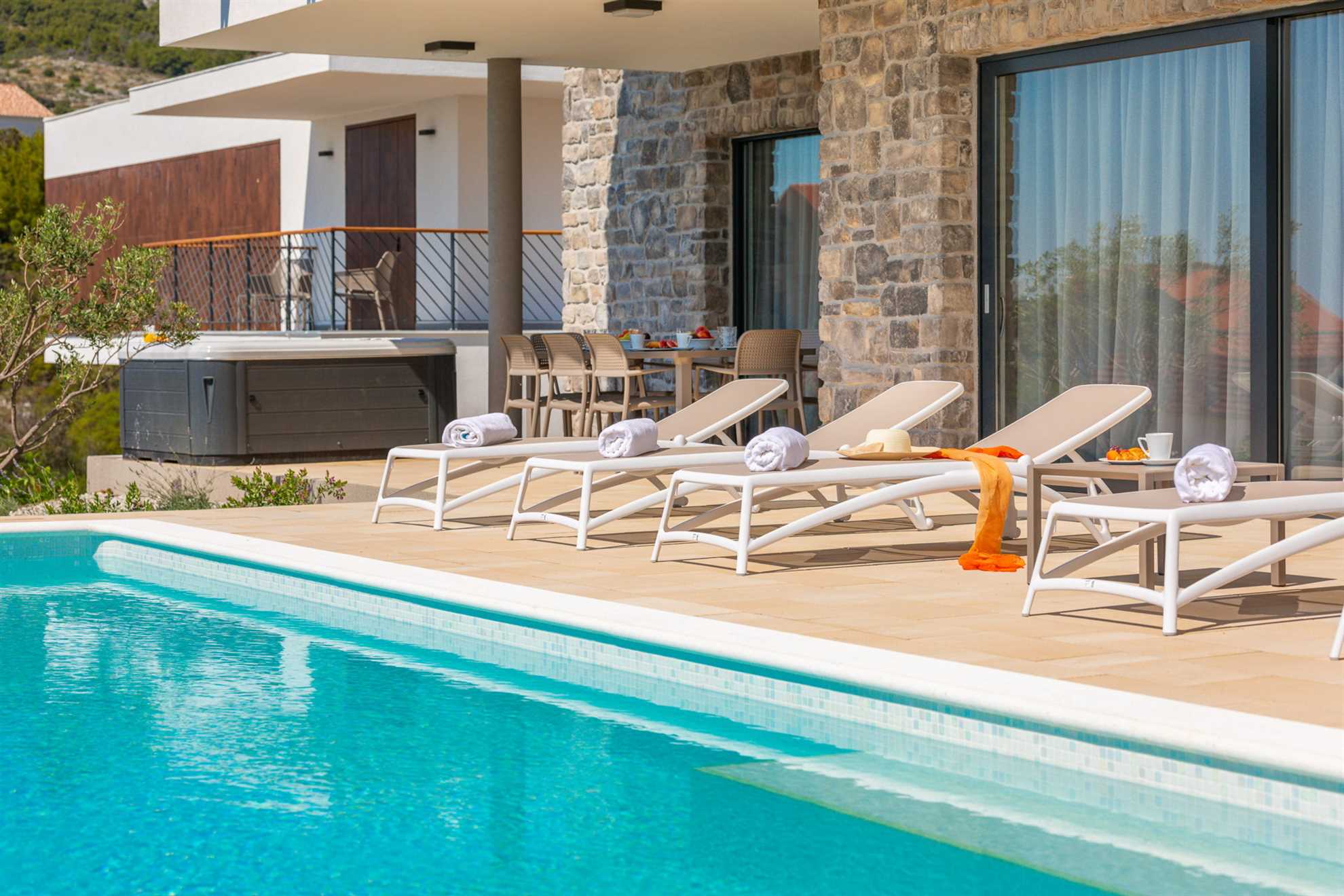 Sun Dance Luxury Villa V