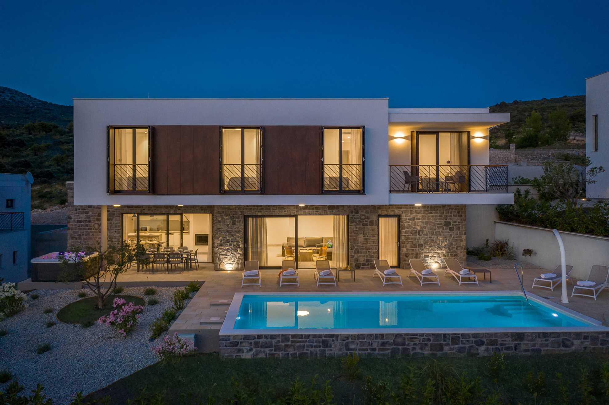 Sun Dance Luxury Villa V