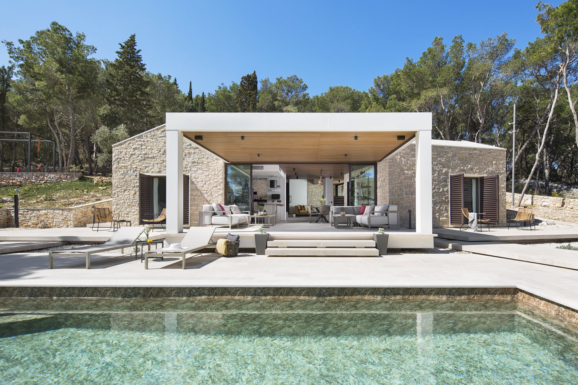 Beachfront Villa Brac Enigma with Pool