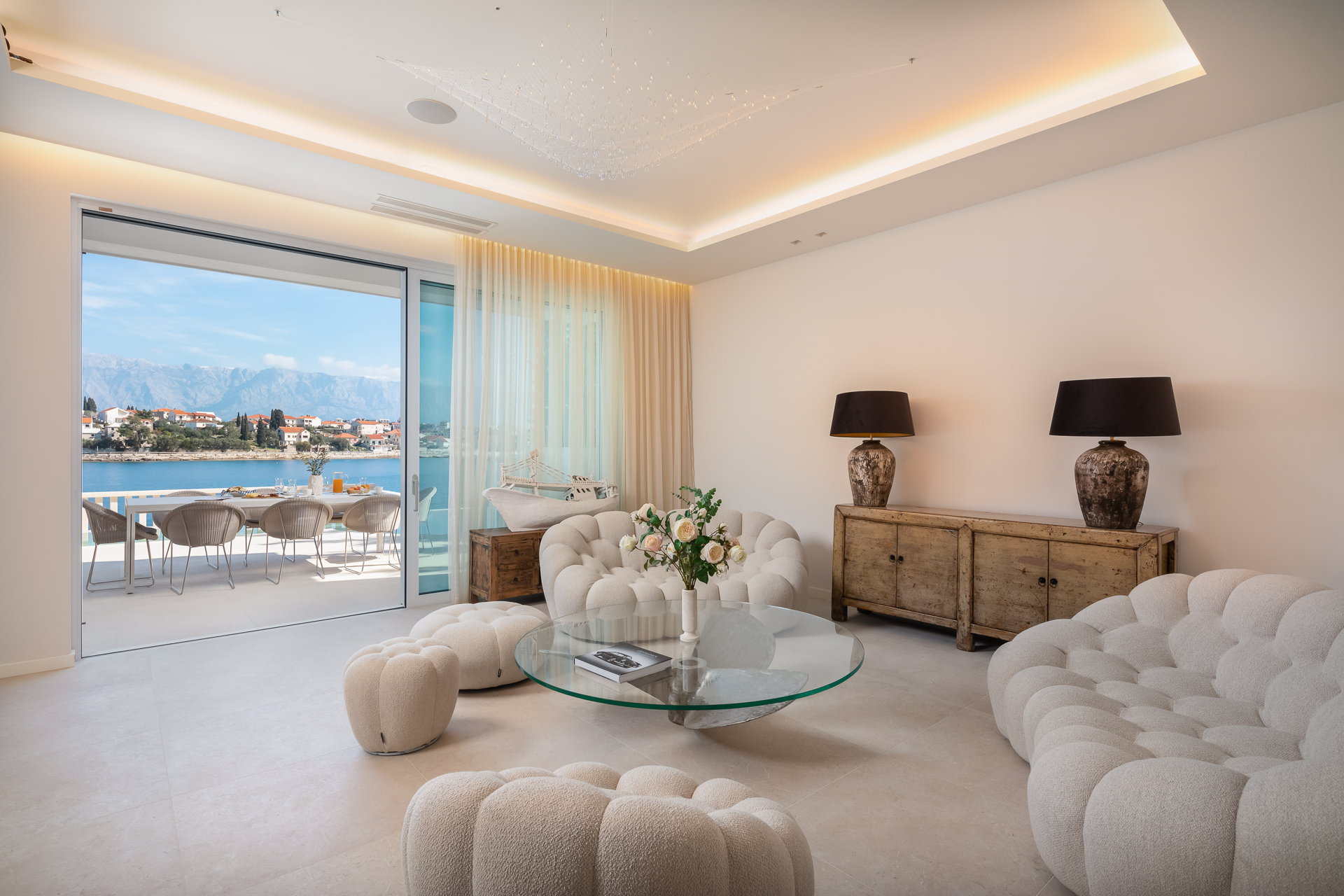 Beachfront Villa White Gem with Pool