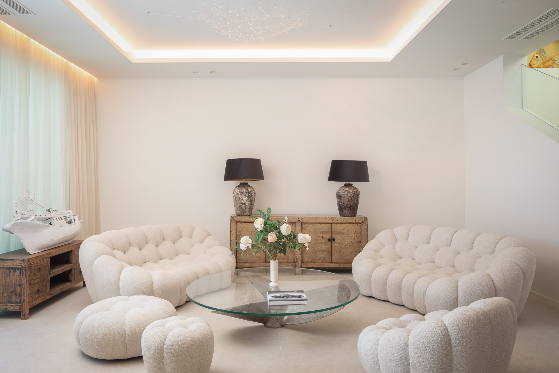 Beachfront Villa White Gem with Pool