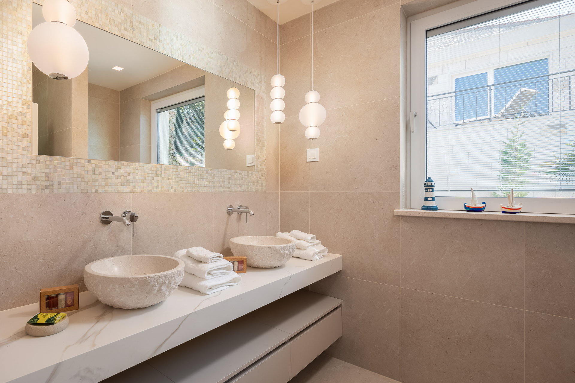 Beachfront Villa White Gem with Pool