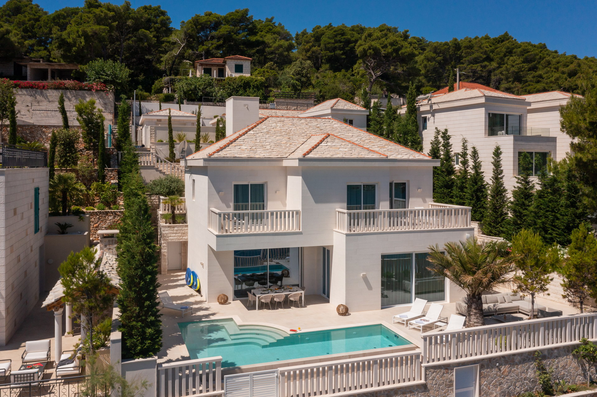 Beachfront Villa White Gem with Pool