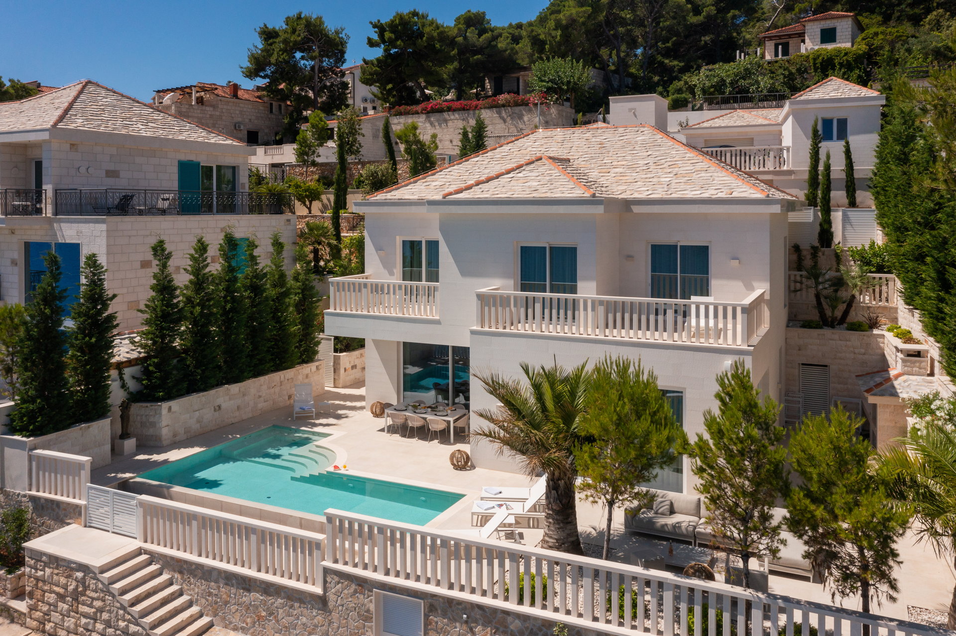 Beachfront Villa White Gem with Pool