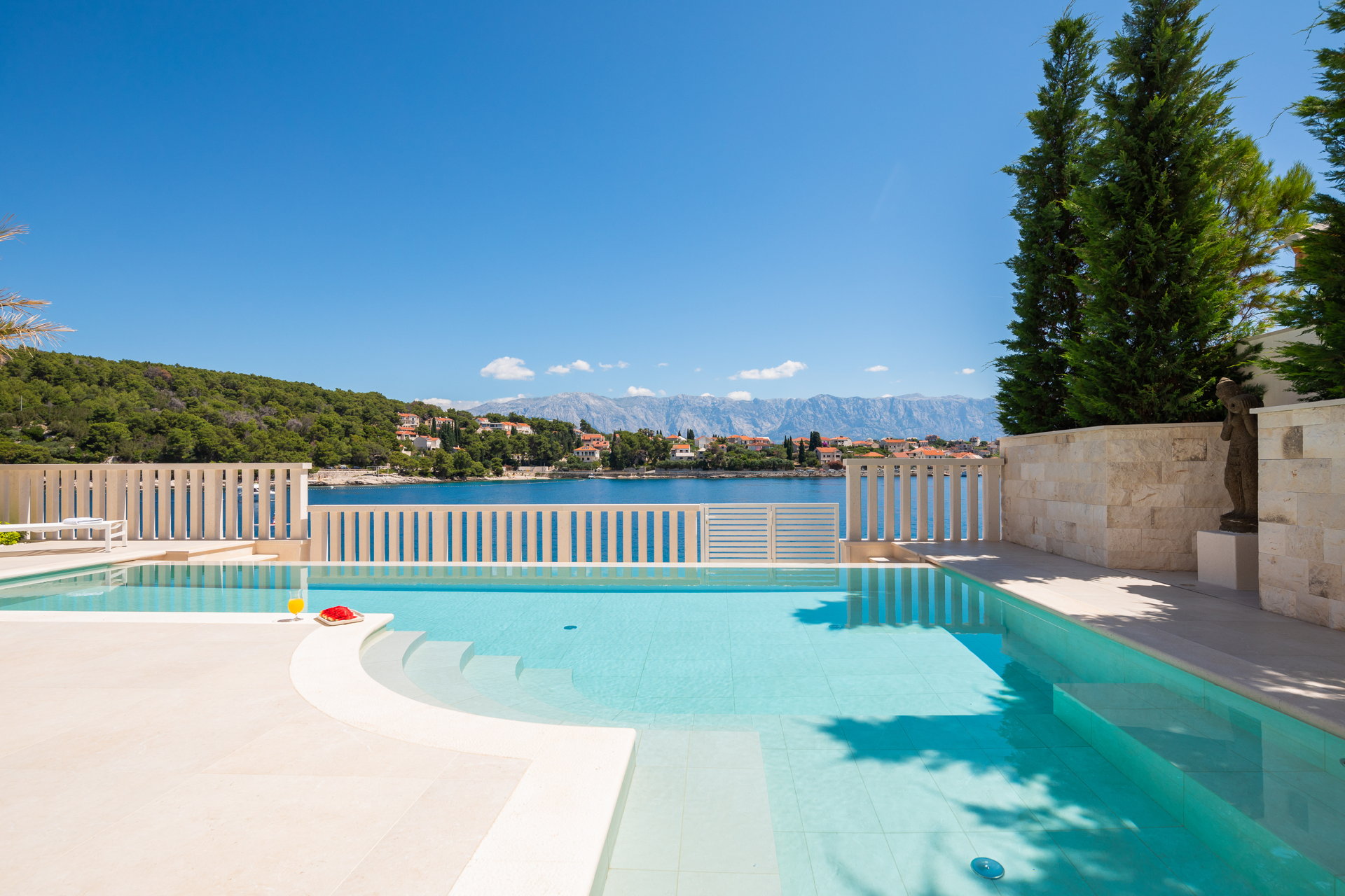 Beachfront Villa White Gem with Pool