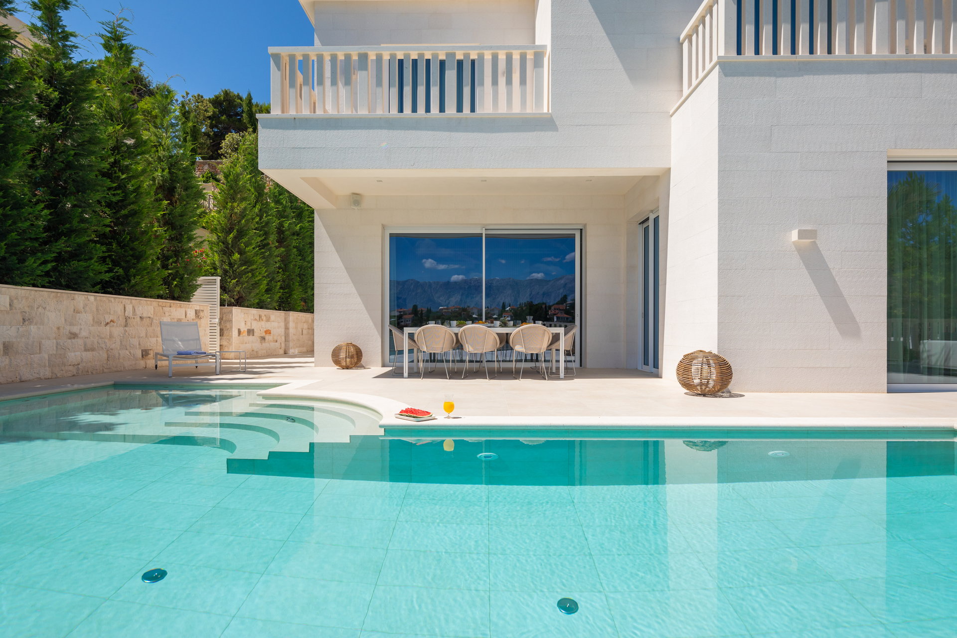 Beachfront Villa White Gem with Pool