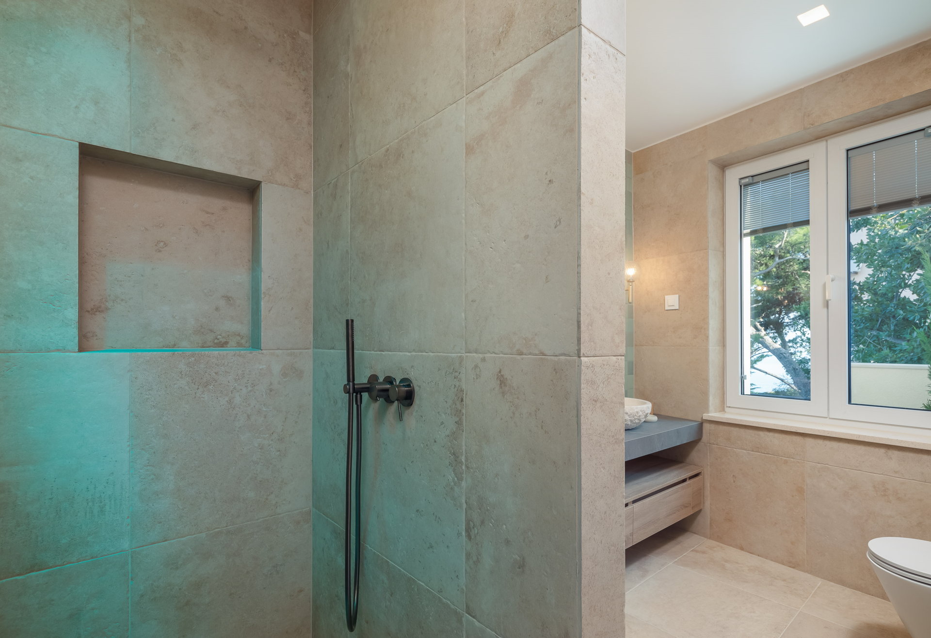 Beachfront Villa Sea La Vie with Pool