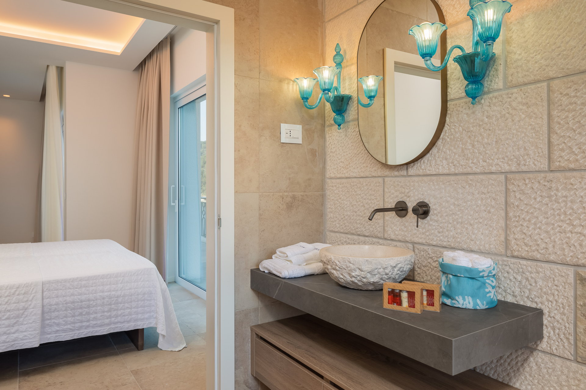 Beachfront Villa Sea La Vie with Pool