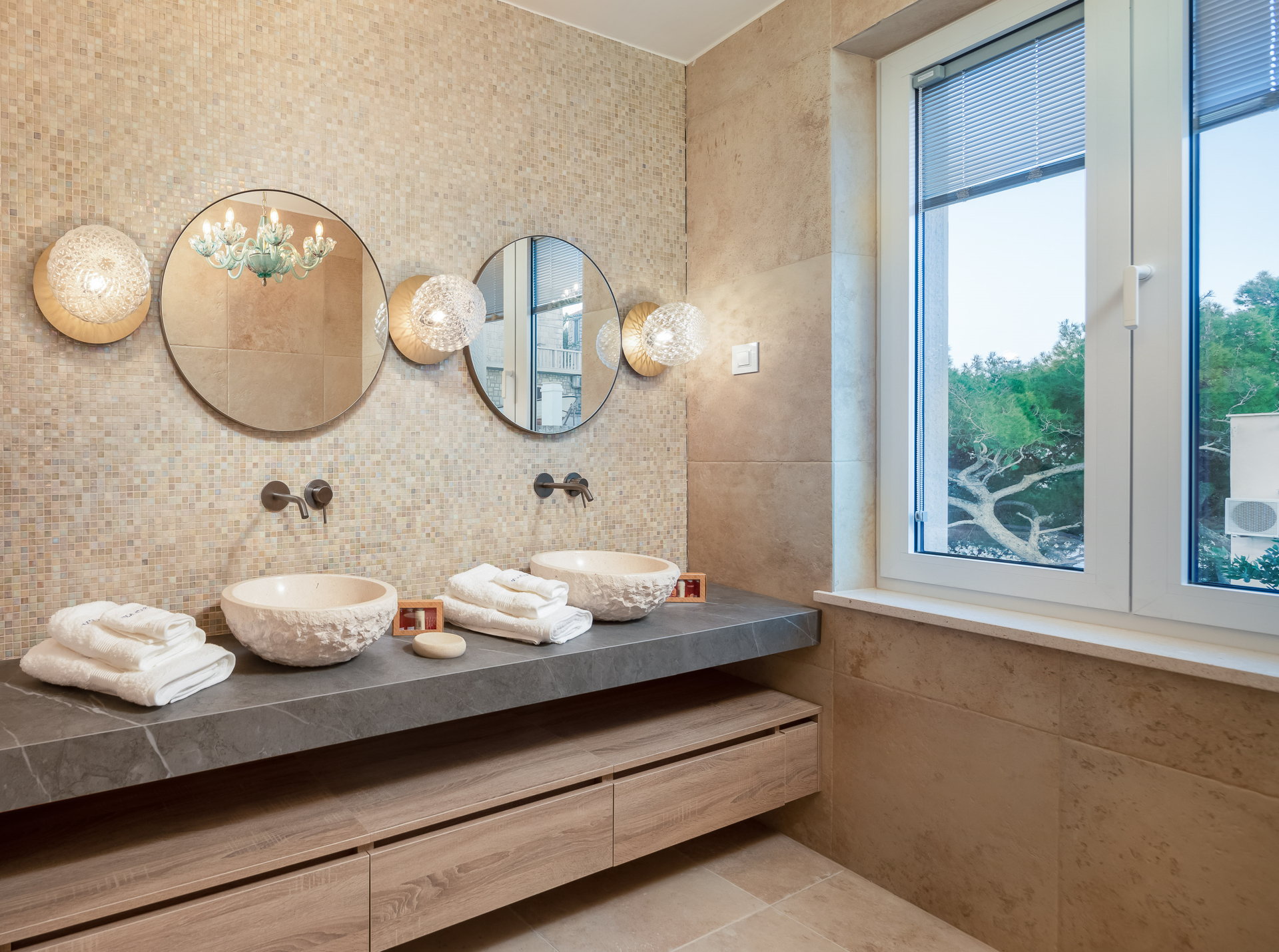 Beachfront Villa Sea La Vie with Pool