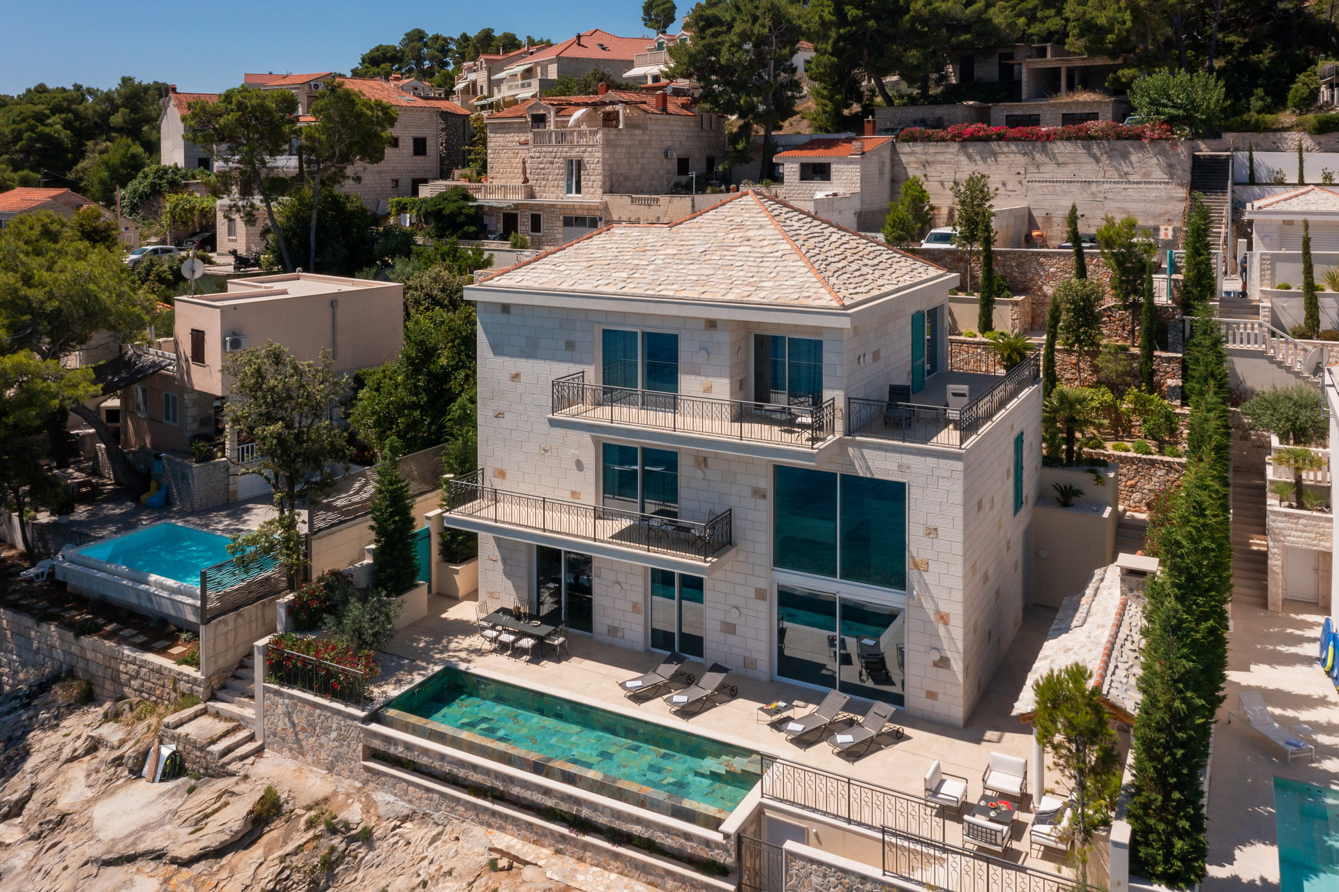 Beachfront Villa Sea La Vie with Pool