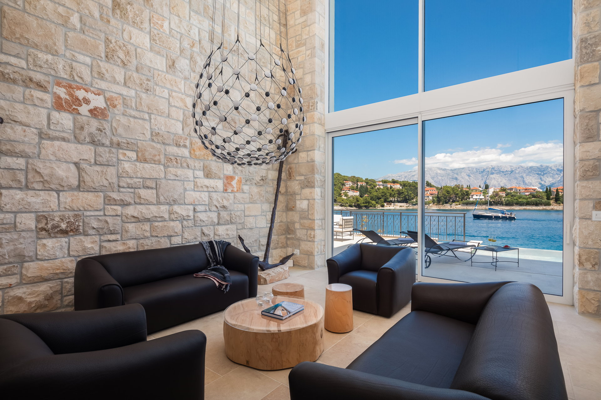 Beachfront Villa Sea La Vie with Pool