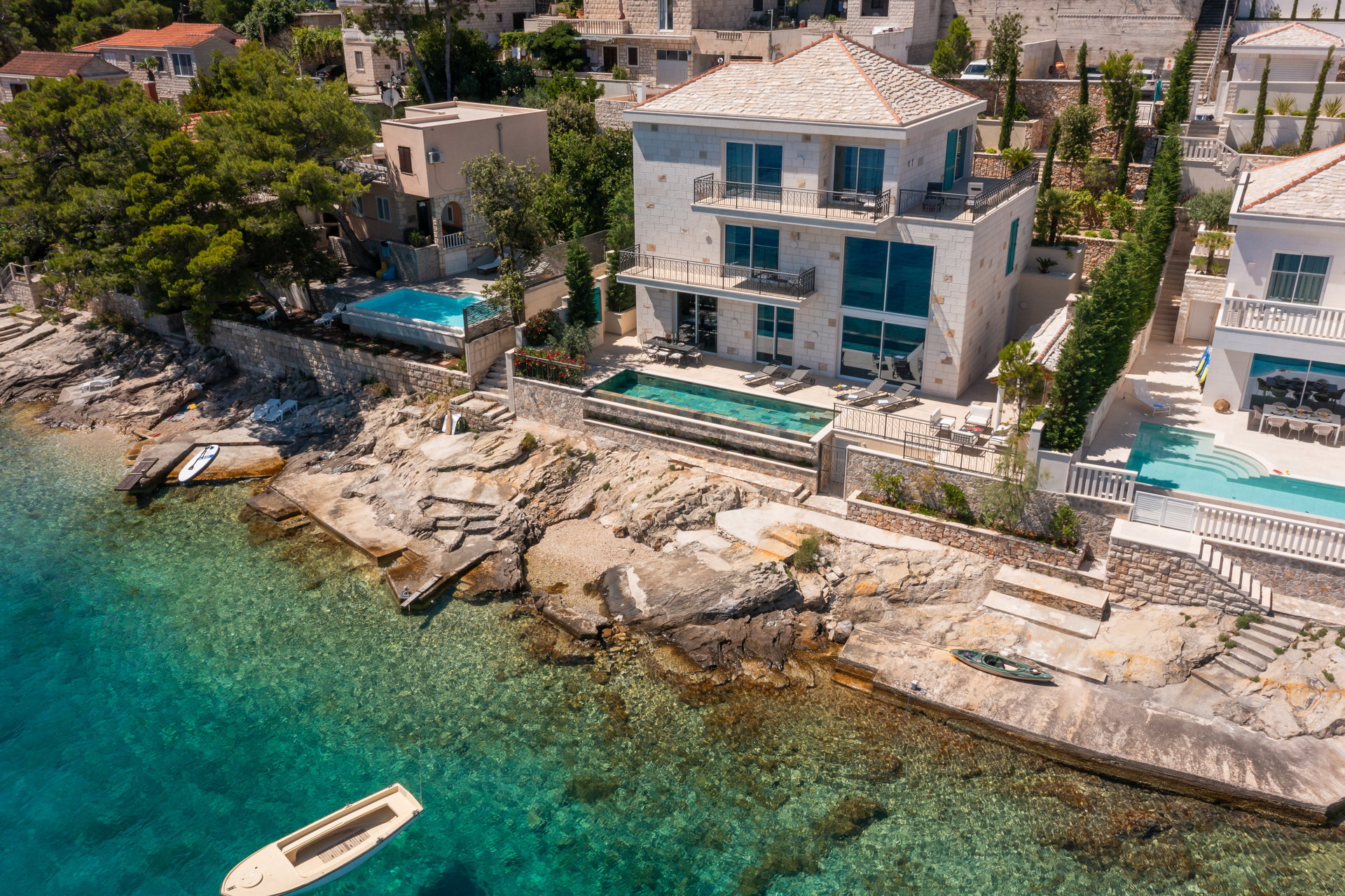 Beachfront Villa Sea La Vie with Pool
