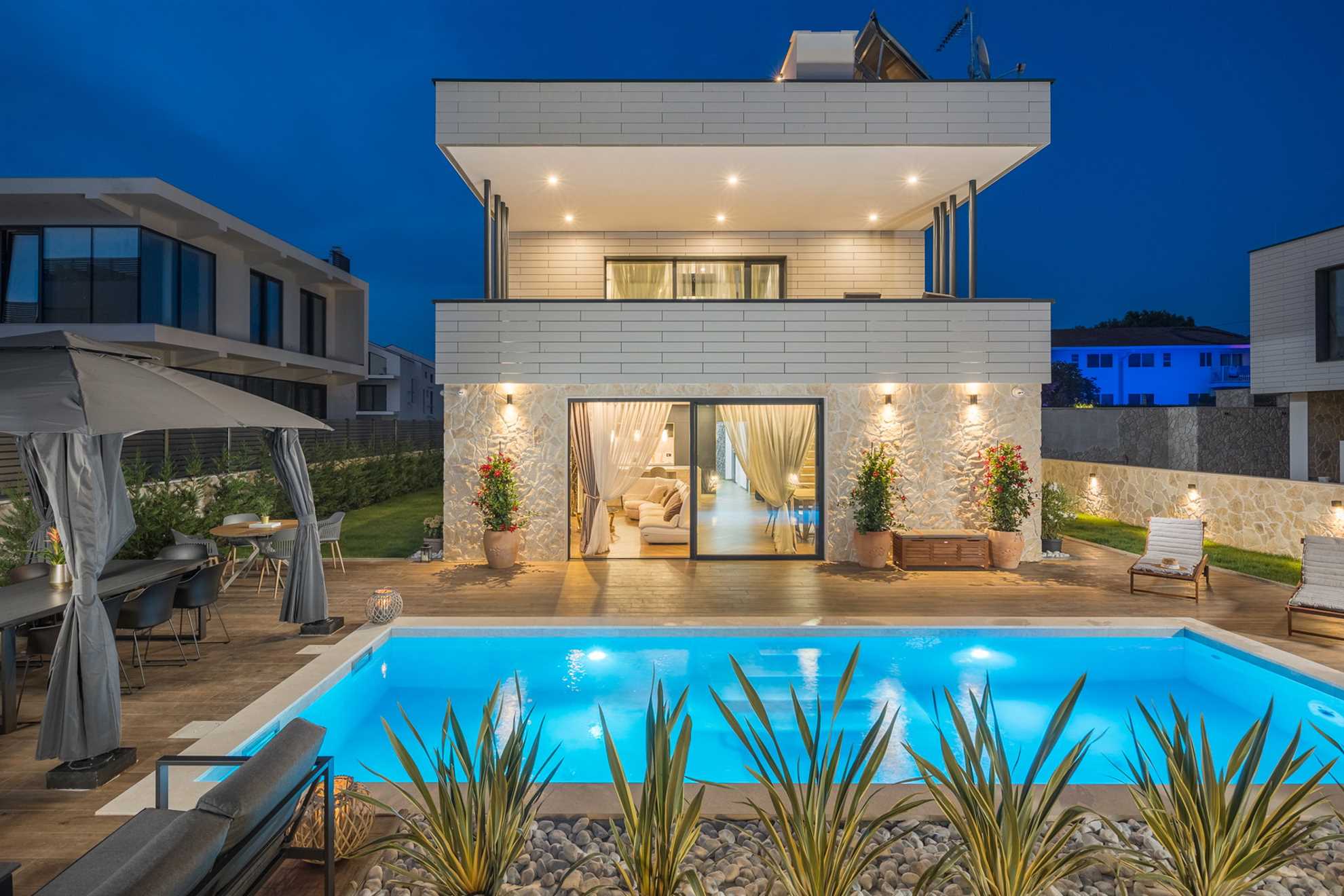 Image of Luxury Villa Moonstone with Pool
