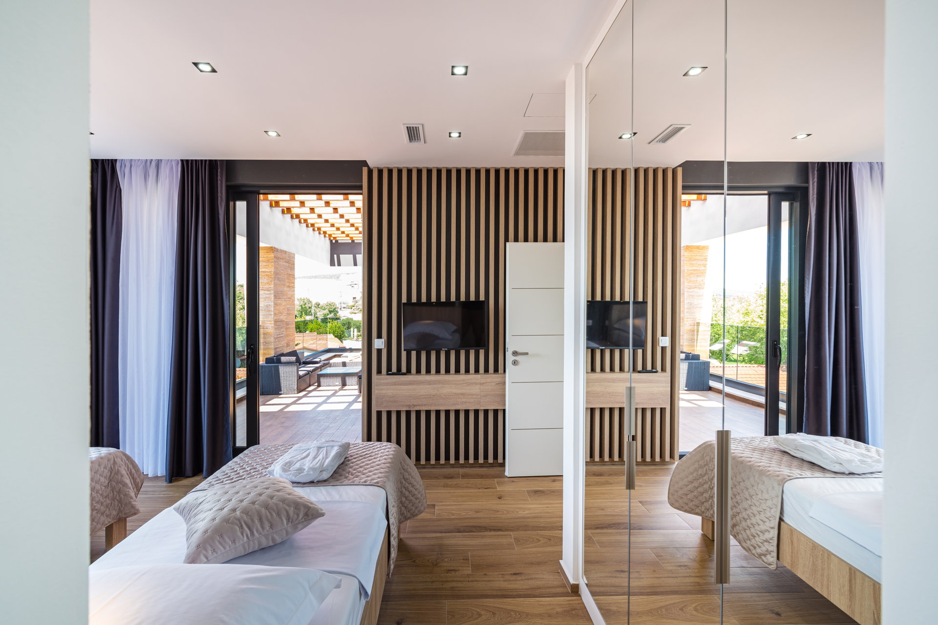Luxury Villa Jazz with Pool
