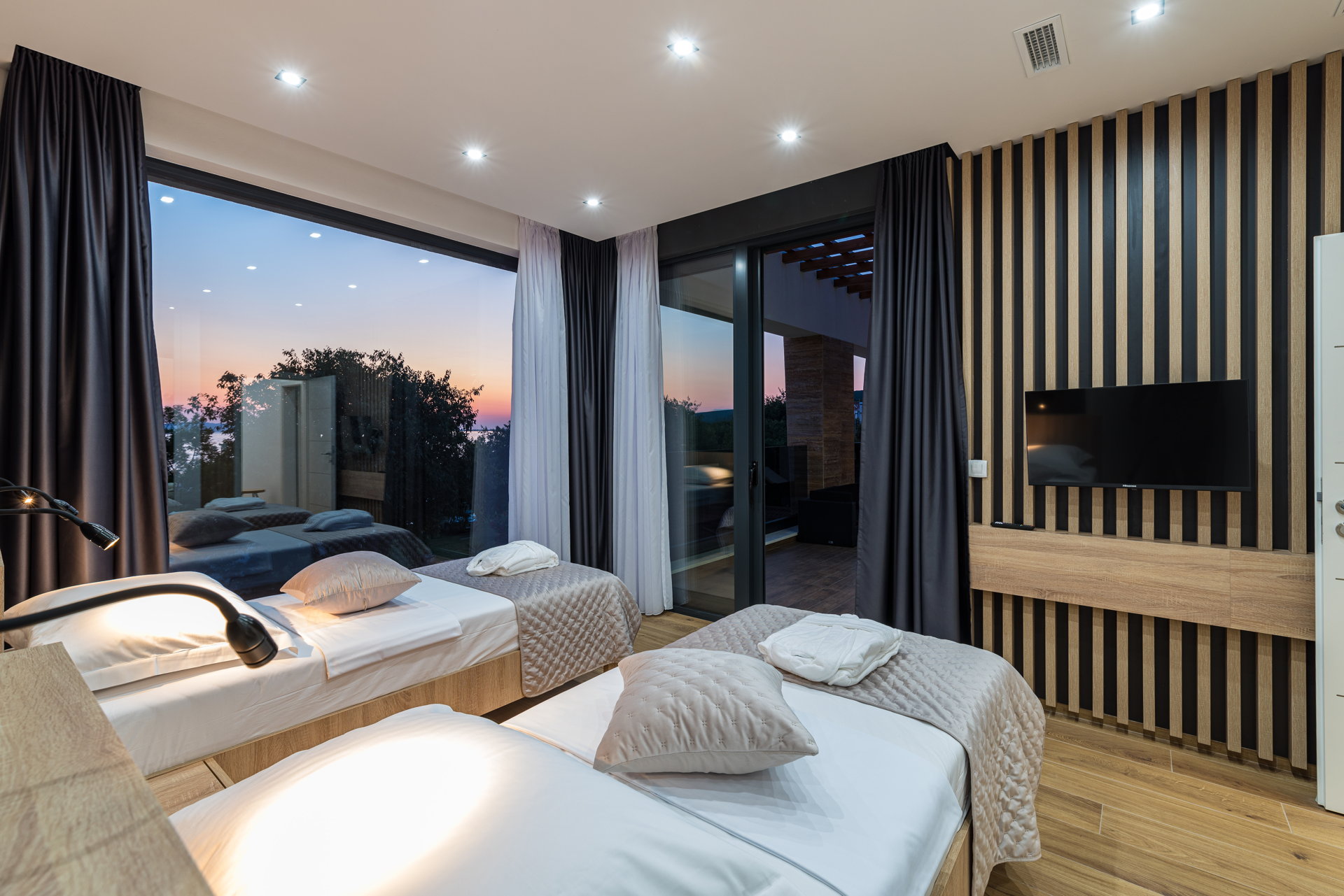 Luxury Villa Jazz with Pool