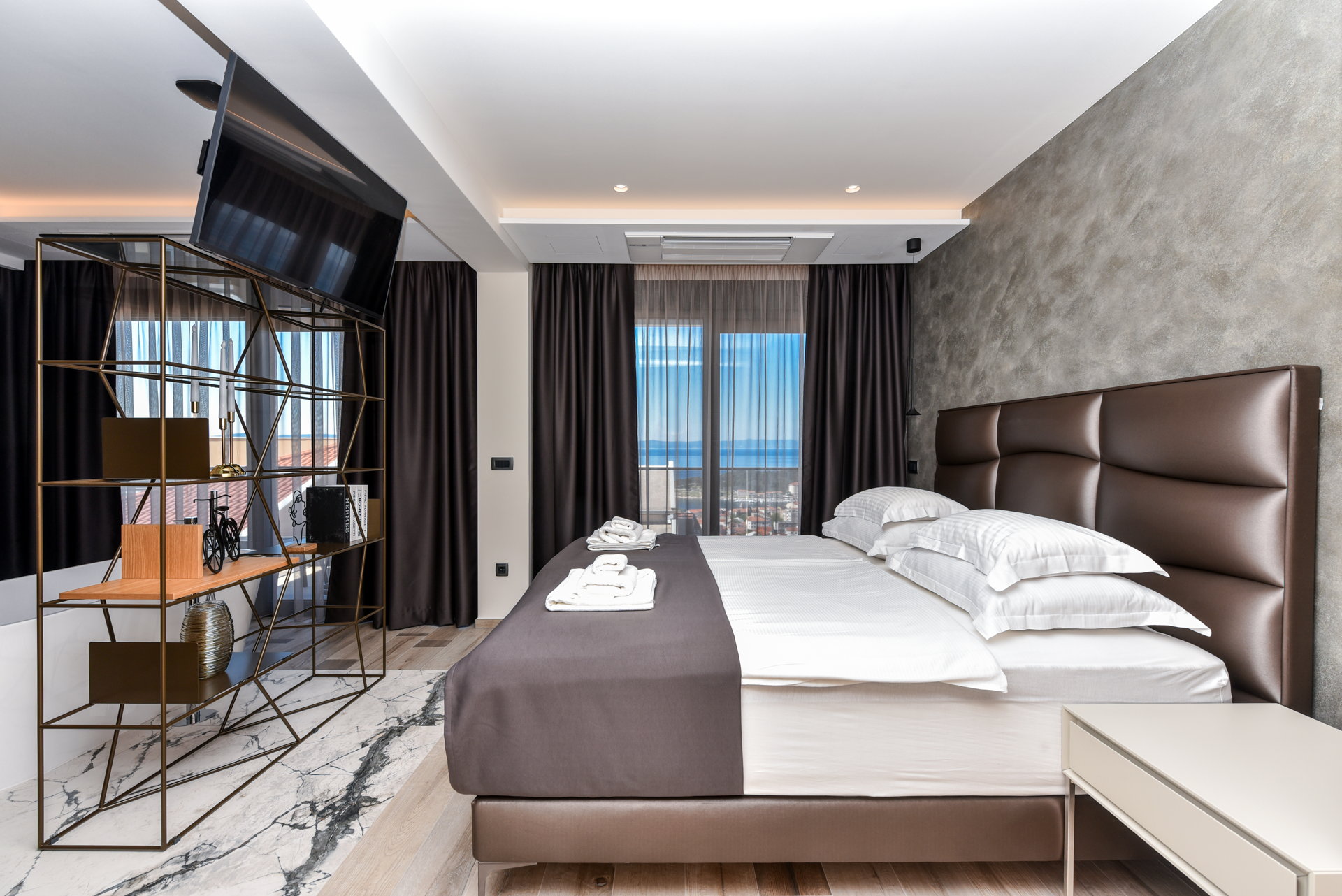 Luxury Villa Persephone with Pool
