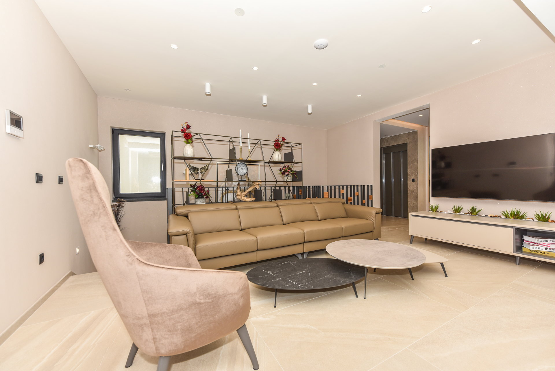Luxury Villa Persephone with Pool