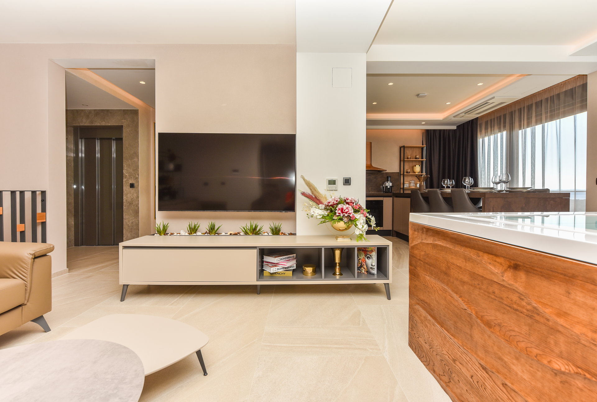 Luxury Villa Persephone with Pool